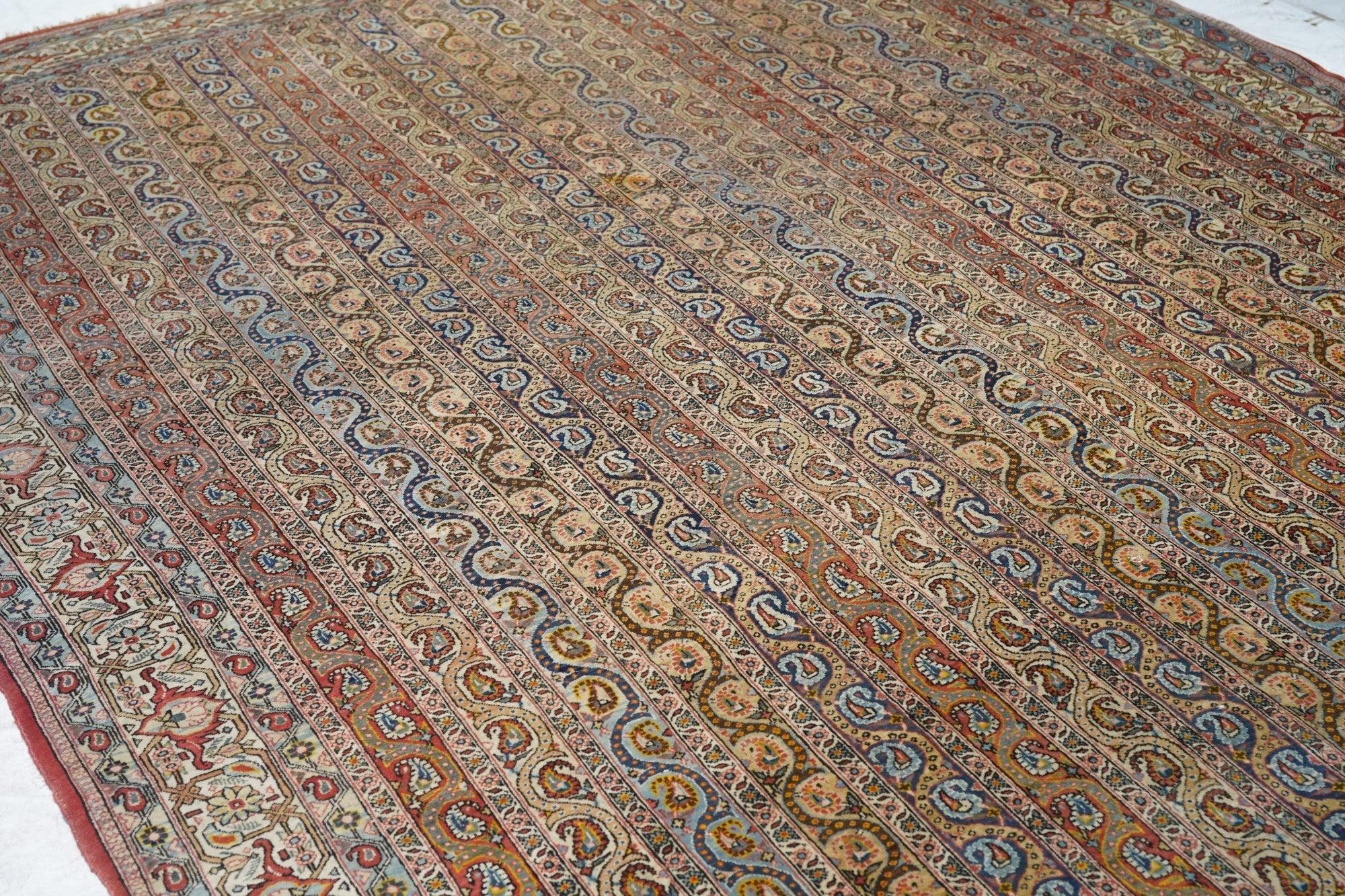 Äußerst feiner persischer Qum-Wollteppich 7'11'' x 10'11'' (Wolle) im Angebot