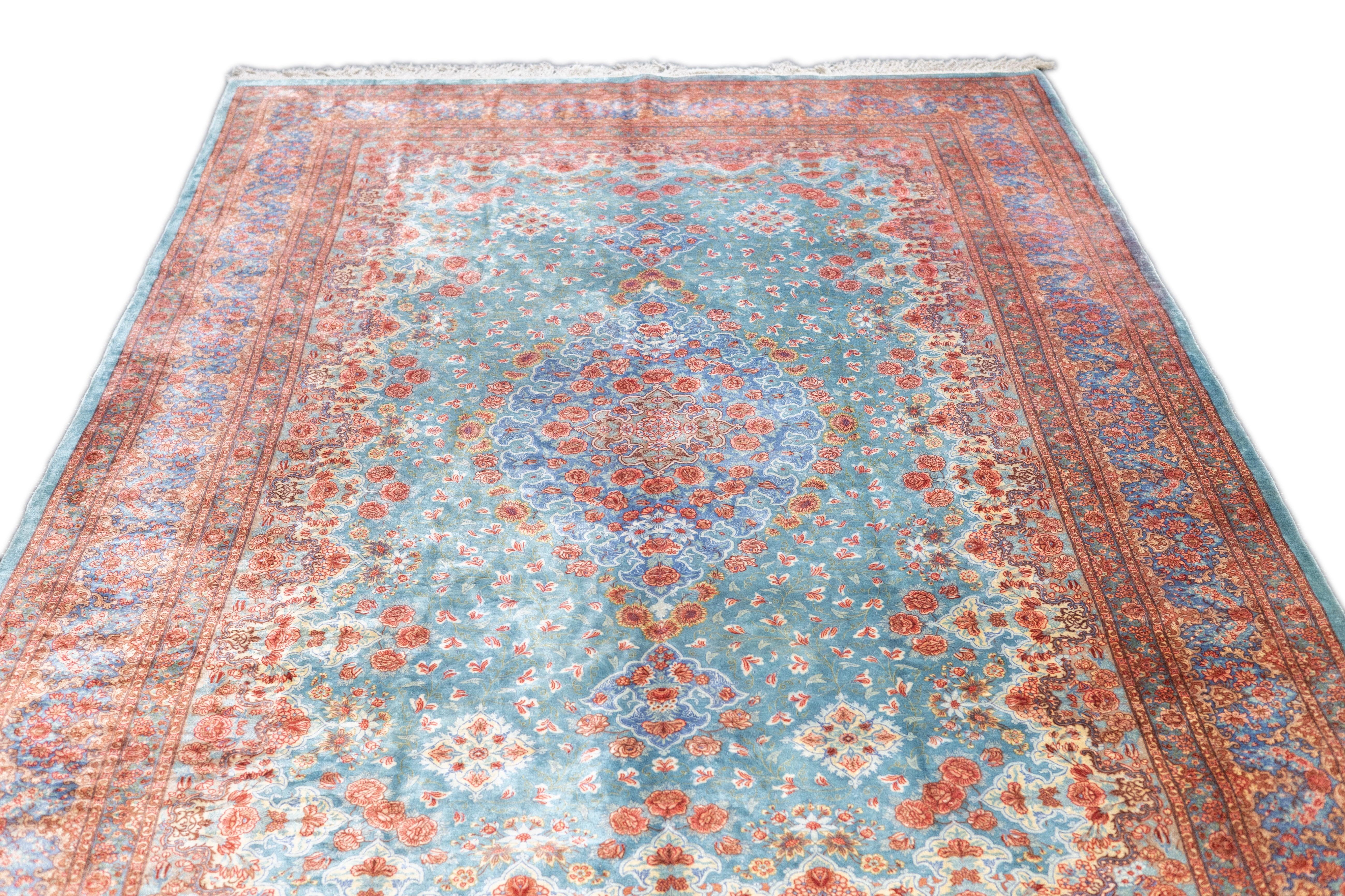 Tappeto Qum in seta persiana estremamente fine 6'3'' x 10'2'' in vendita 5