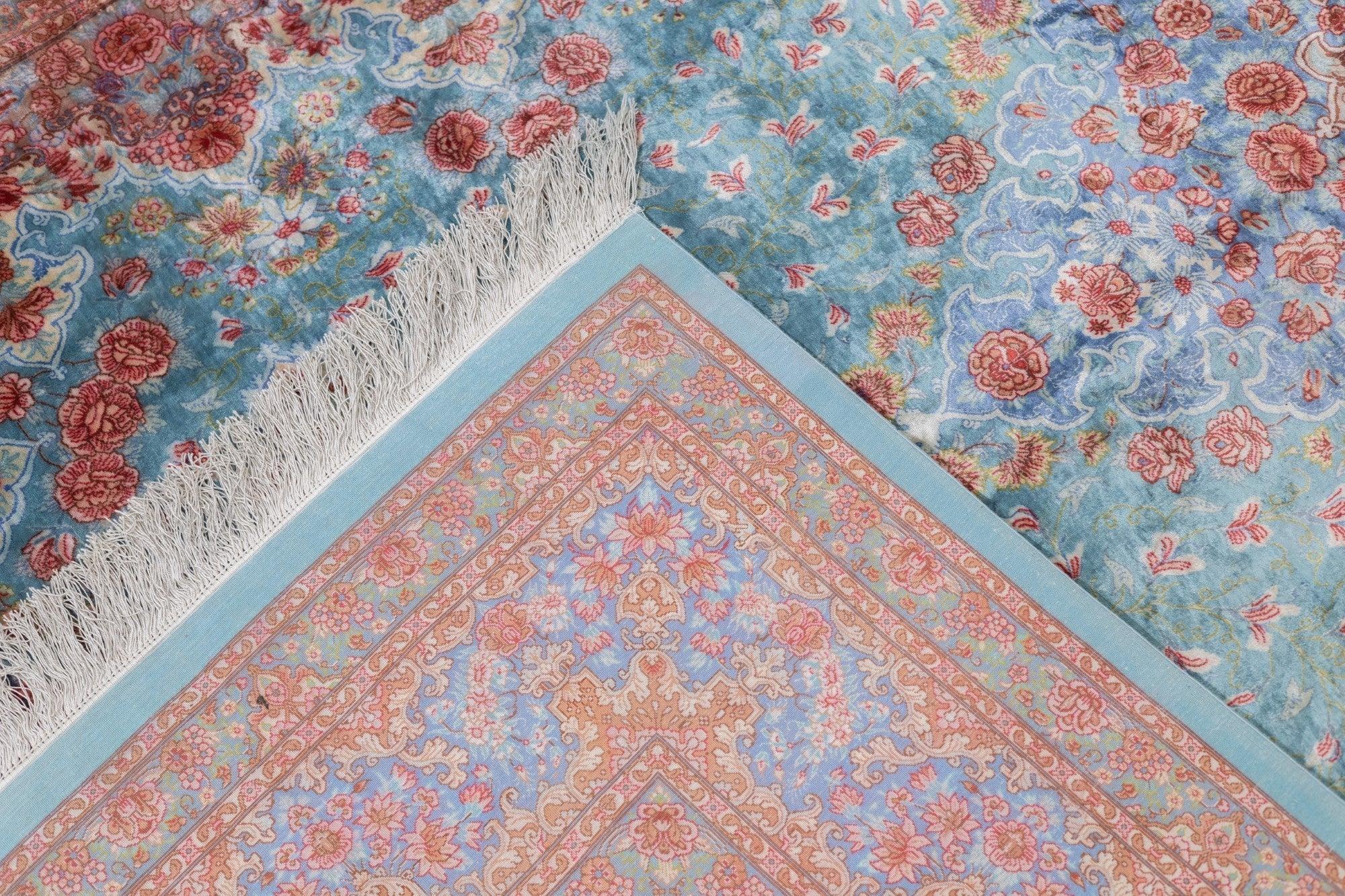 Tappeto Qum in seta persiana estremamente fine 6'3'' x 10'2'' in vendita 8