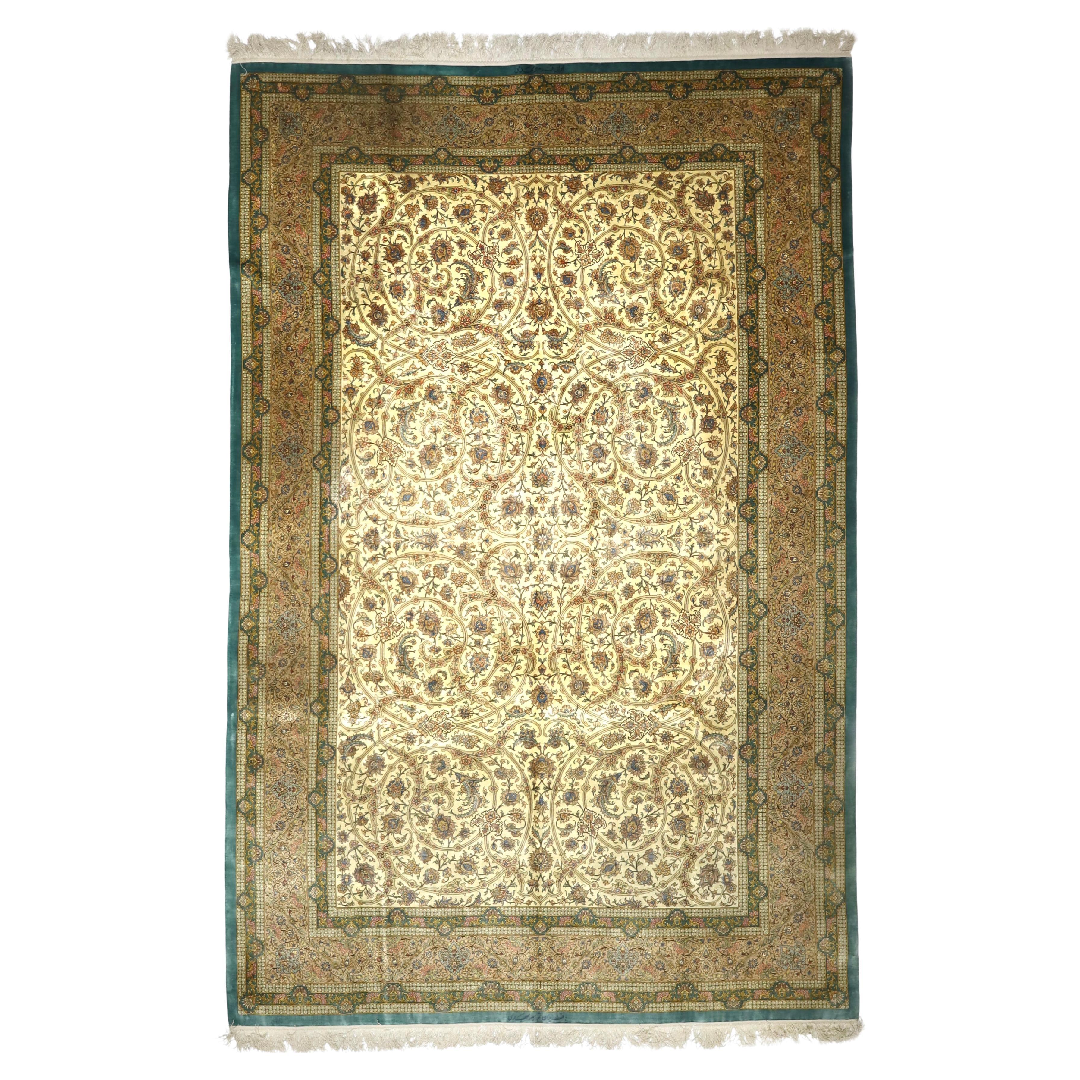 Tappeto Qum in seta persiana estremamente fine 6'6" x 9'11"