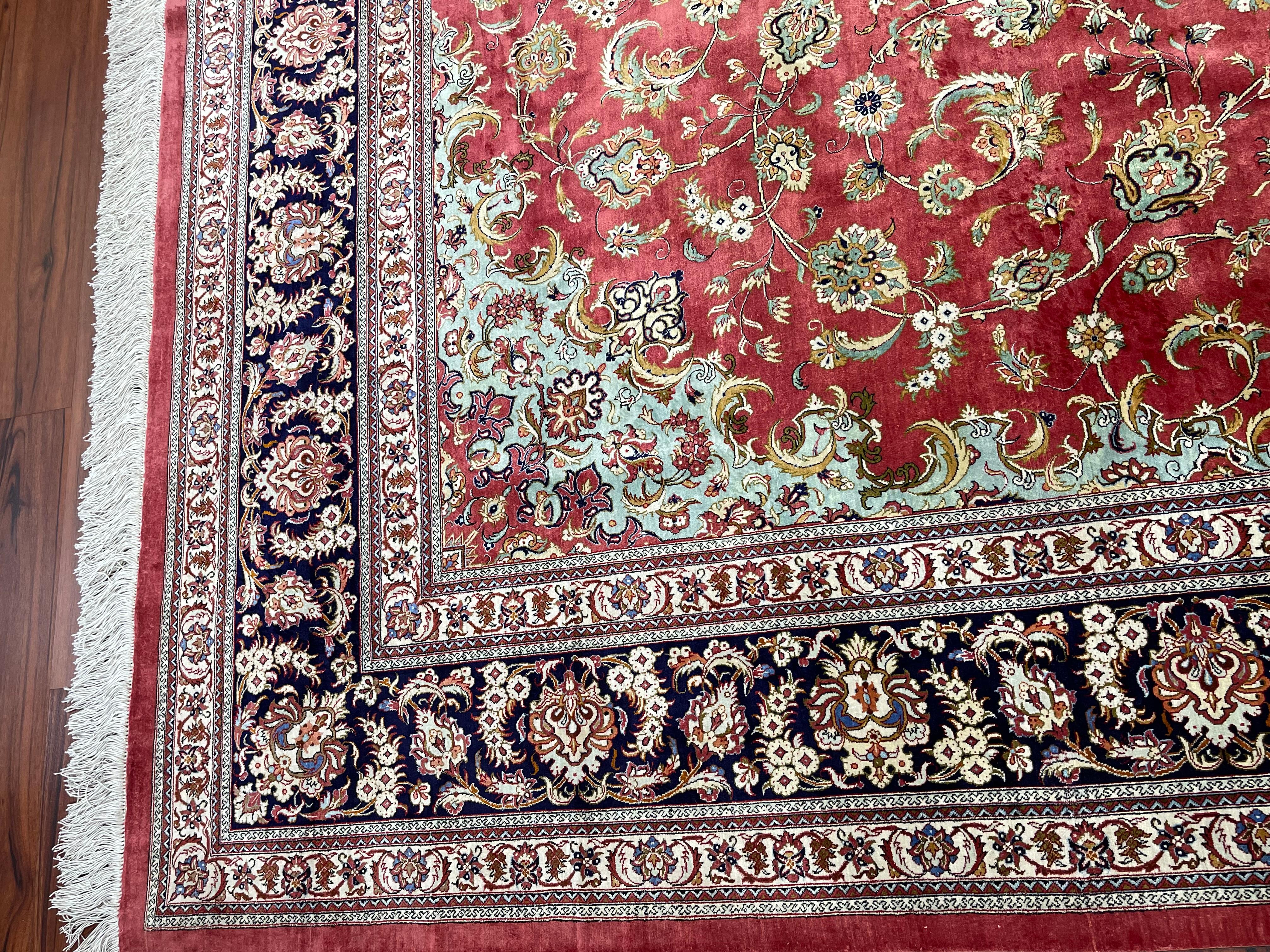 Alfombra de seda persa Qum extremadamente fina Tabriz en venta