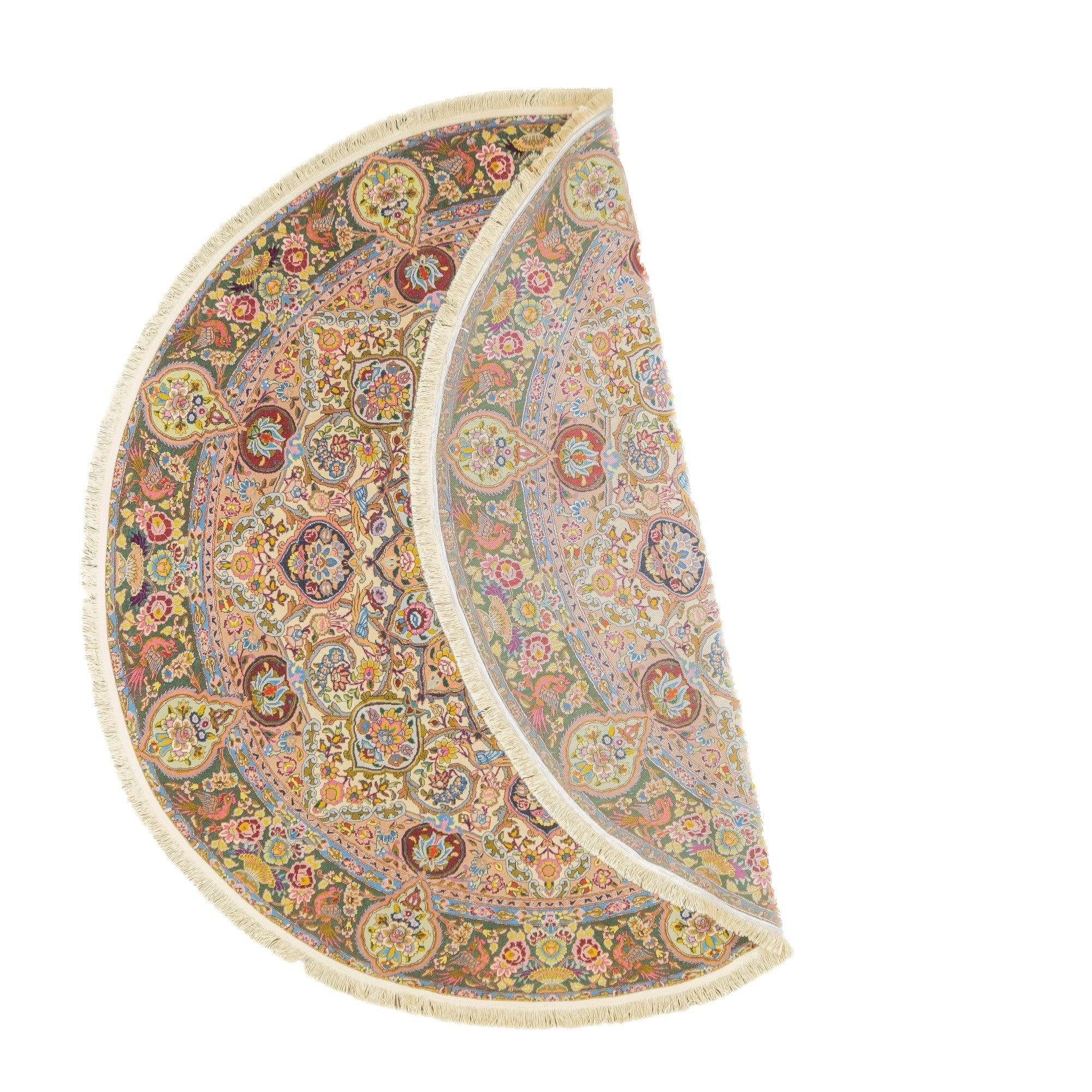 Tappeto persiano Tabriz in lana e seta, estremamente fine, 5'11'' x 5'11''. Questo medaglione a 16 punti, finemente tessuto (su un telaio rettangolare regolare), è di colore blu cielo e marrone, con un sottomedaglione rosso conforme, il tutto su un