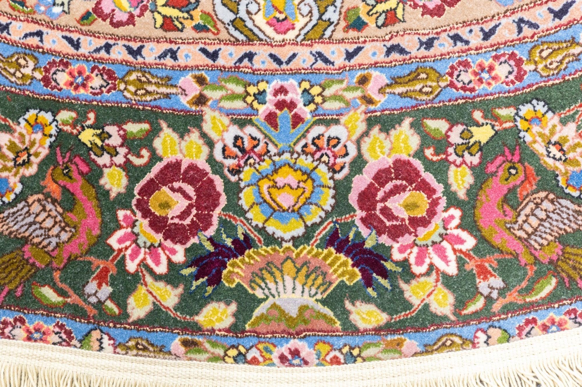 Tappeto persiano Tabriz estremamente fine in lana e seta 5'11'' x 5'11'' in vendita 1