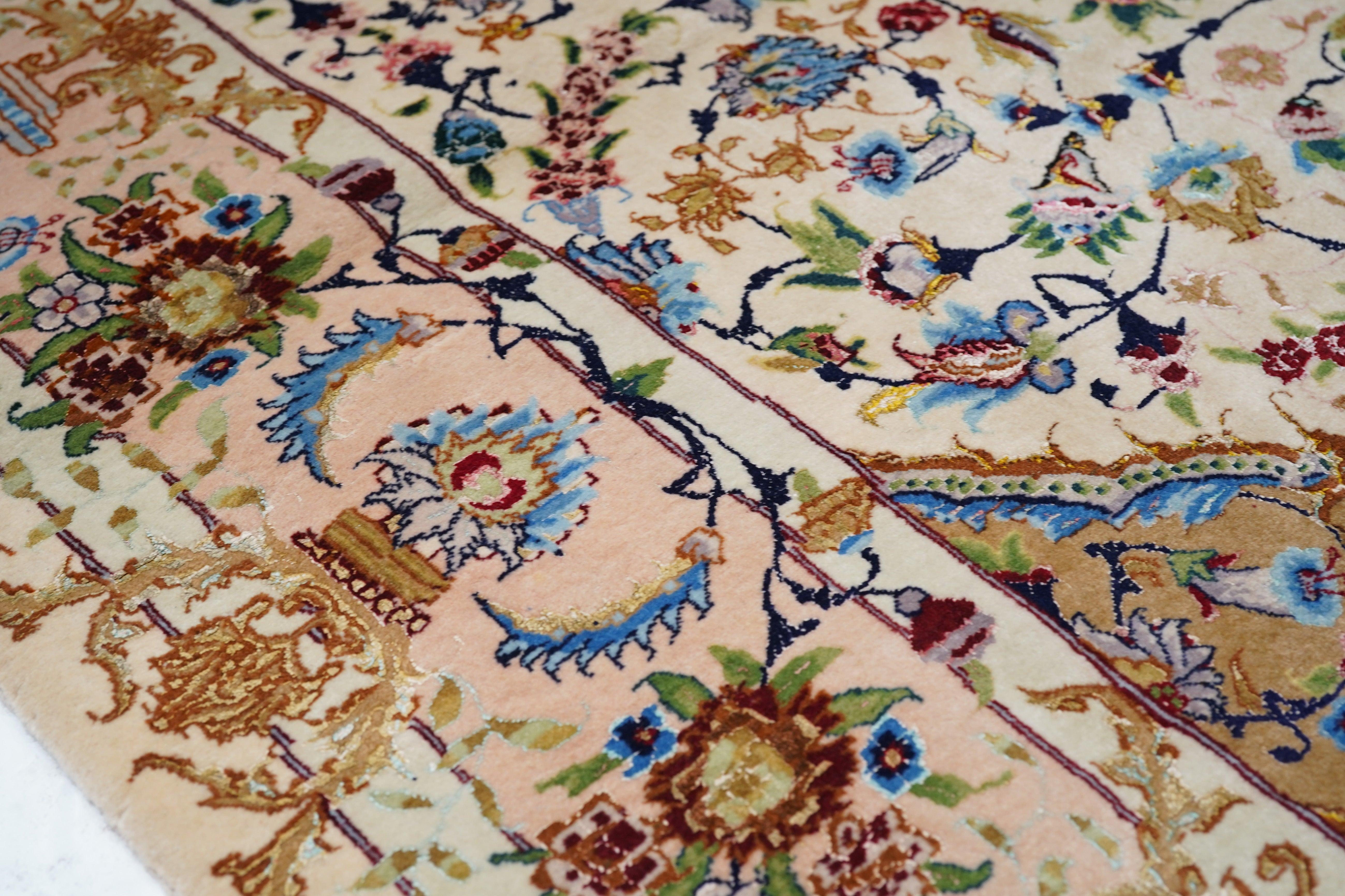 XX secolo Tappeto Tabriz in lana e seta persiana estremamente pregiata 5'0