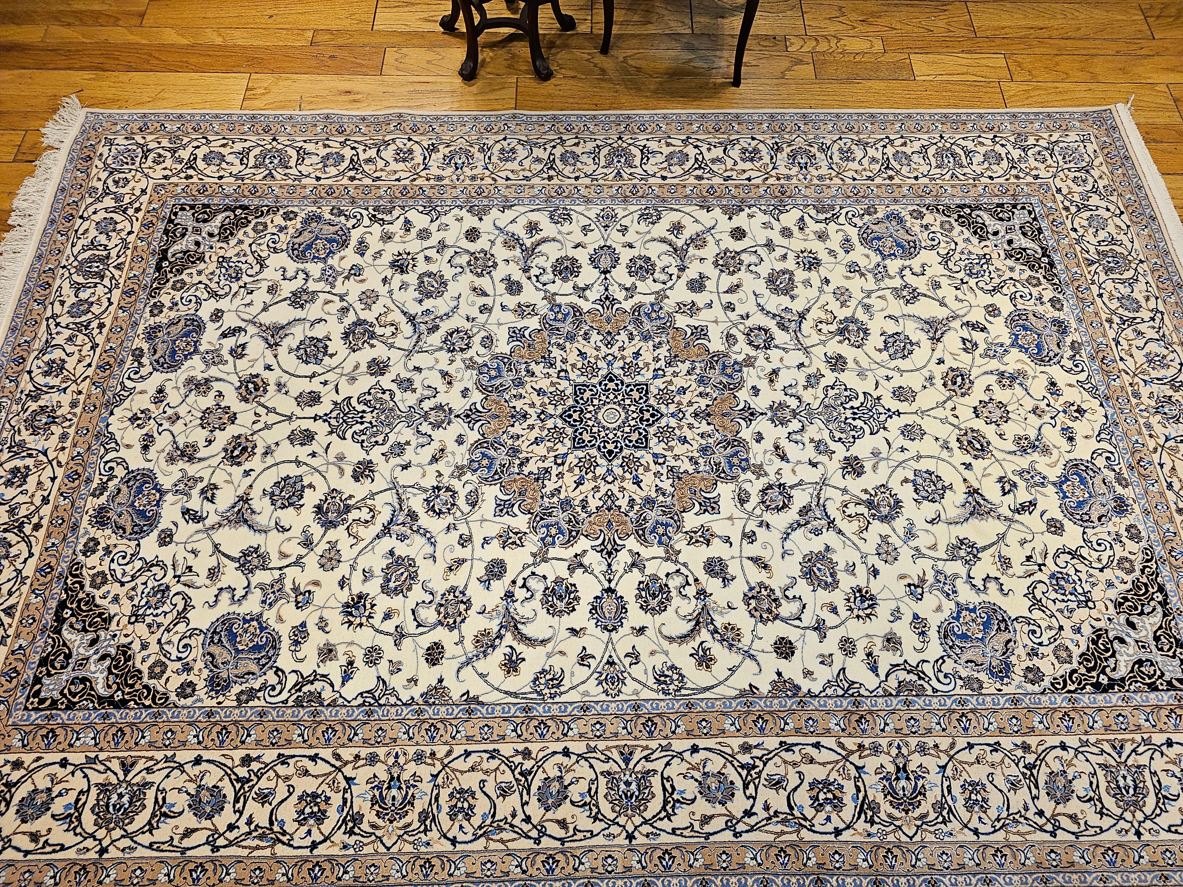 Extremely Fine Weave Persian Nain Habibian in Floral Pattern with Silk Highlight For Sale 8