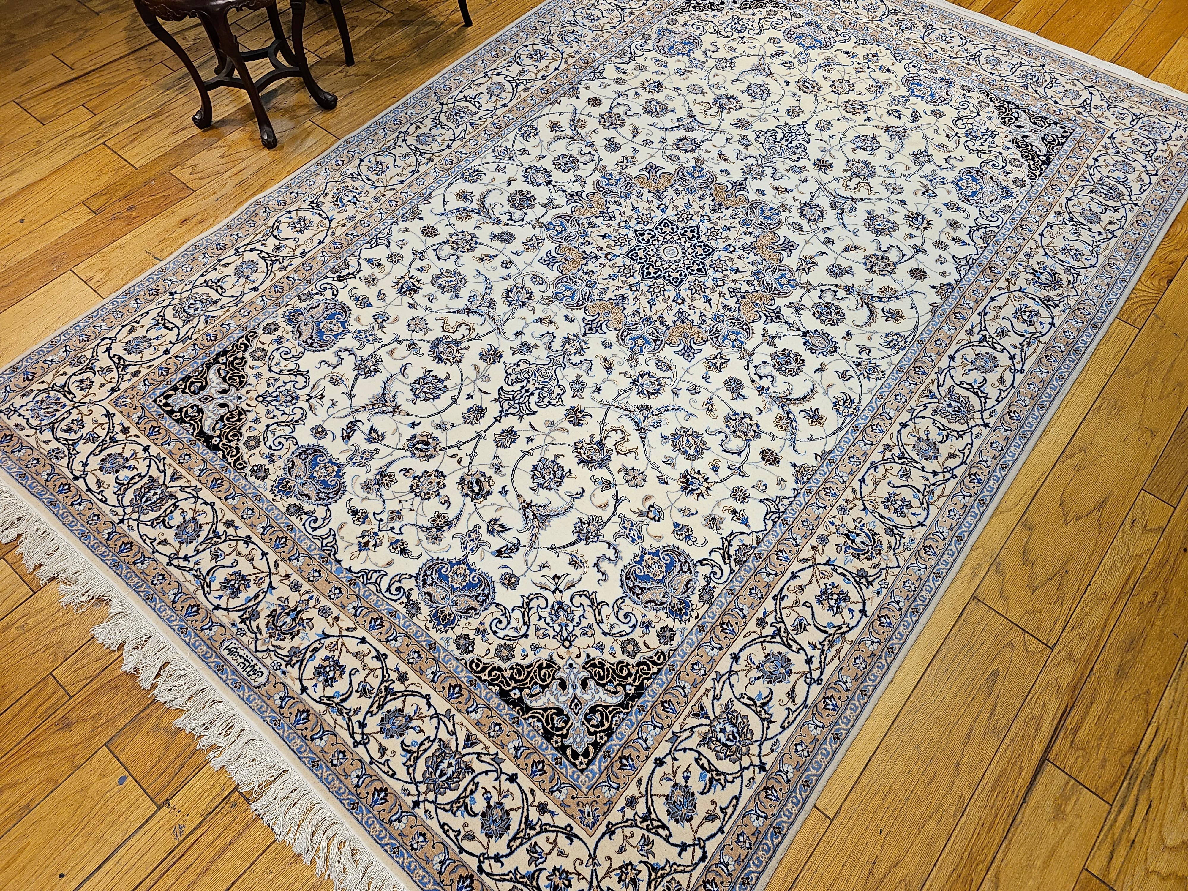 Extremely Fine Weave Persian Nain Habibian in Floral Pattern with Silk Highlight For Sale 10