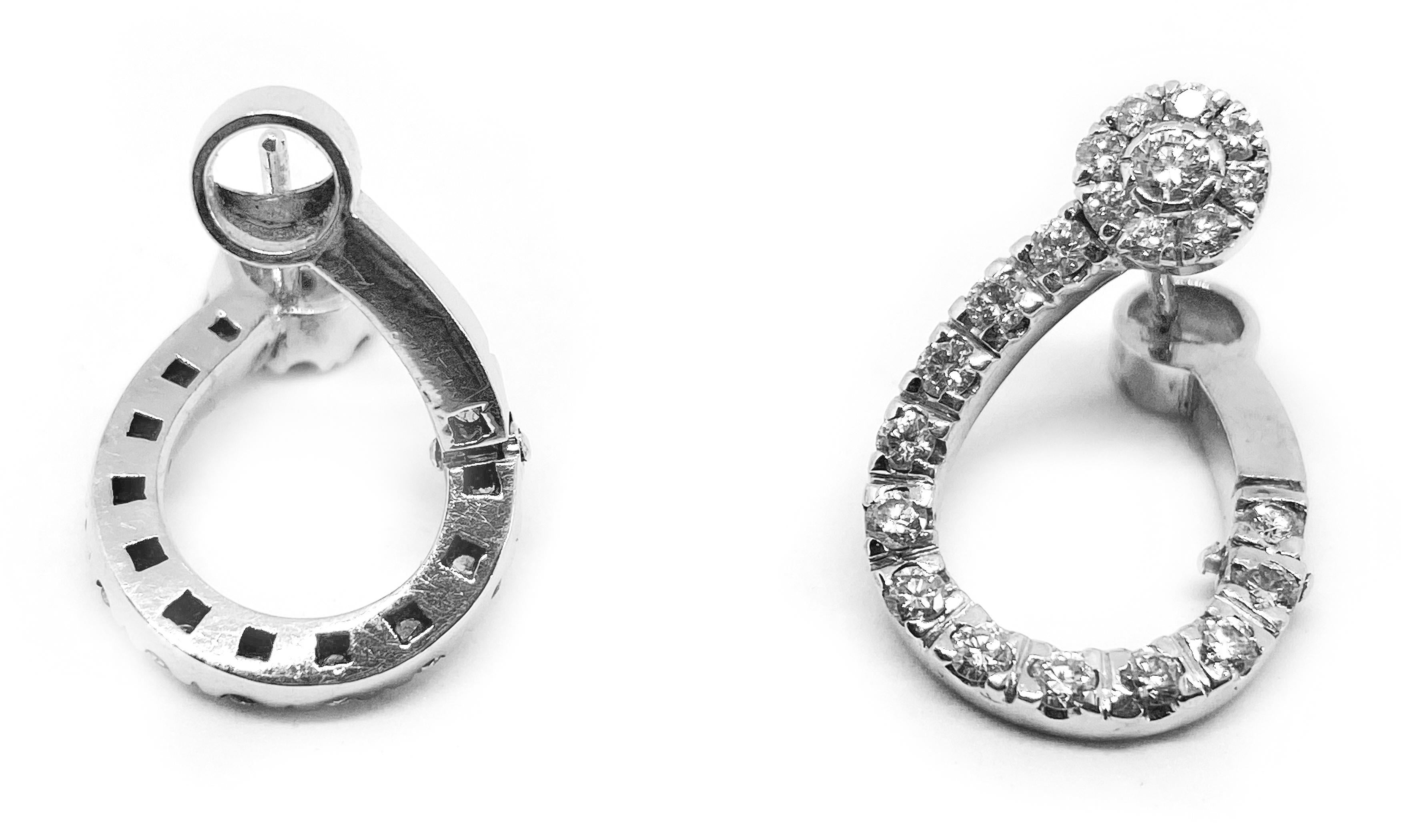 Women's or Men's 1.65 carat Diamonds White Gold Earrings For Sale