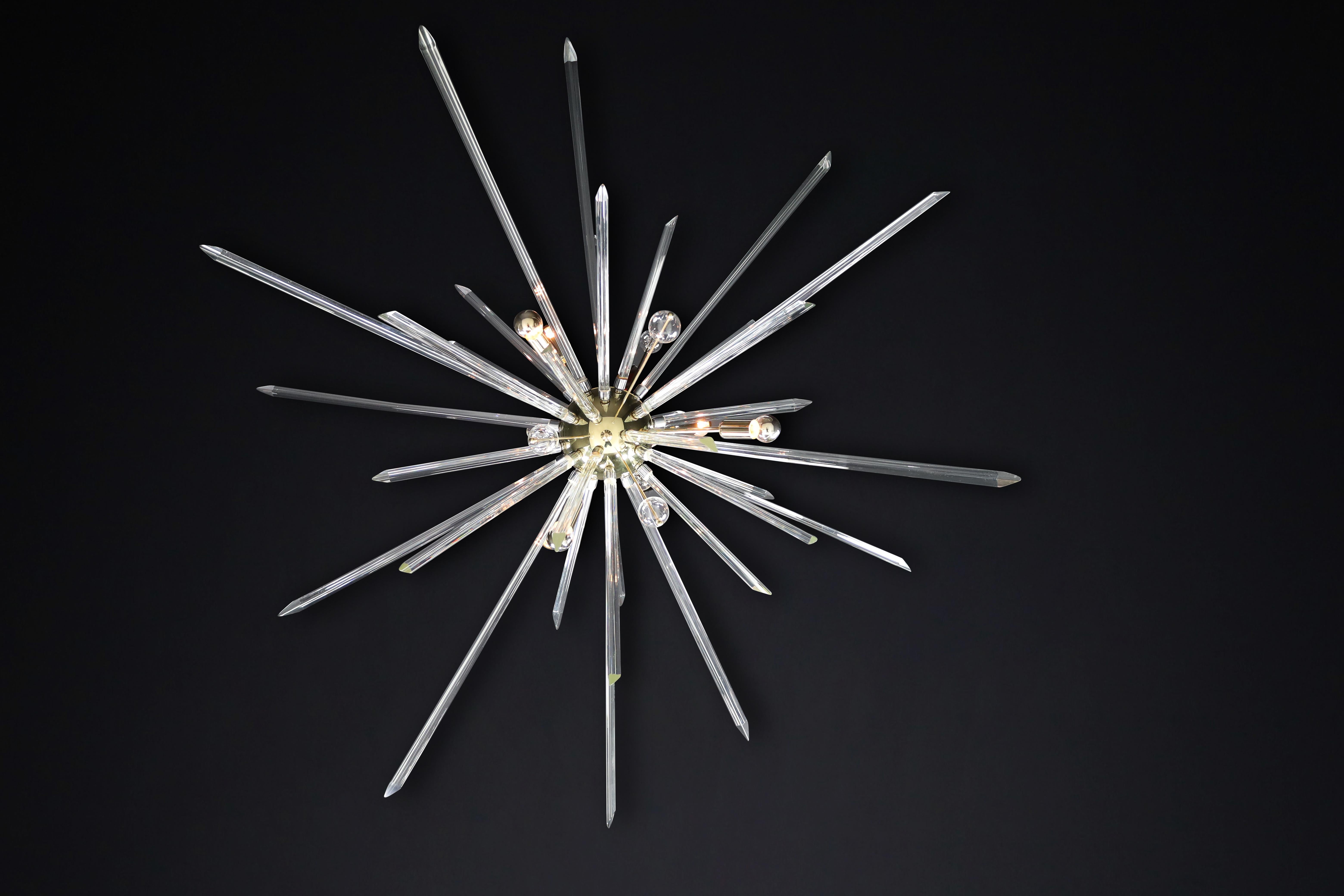  Extremely Large Brass Sputnik Chandelier Designed in the Czech Republic 1960s For Sale 14