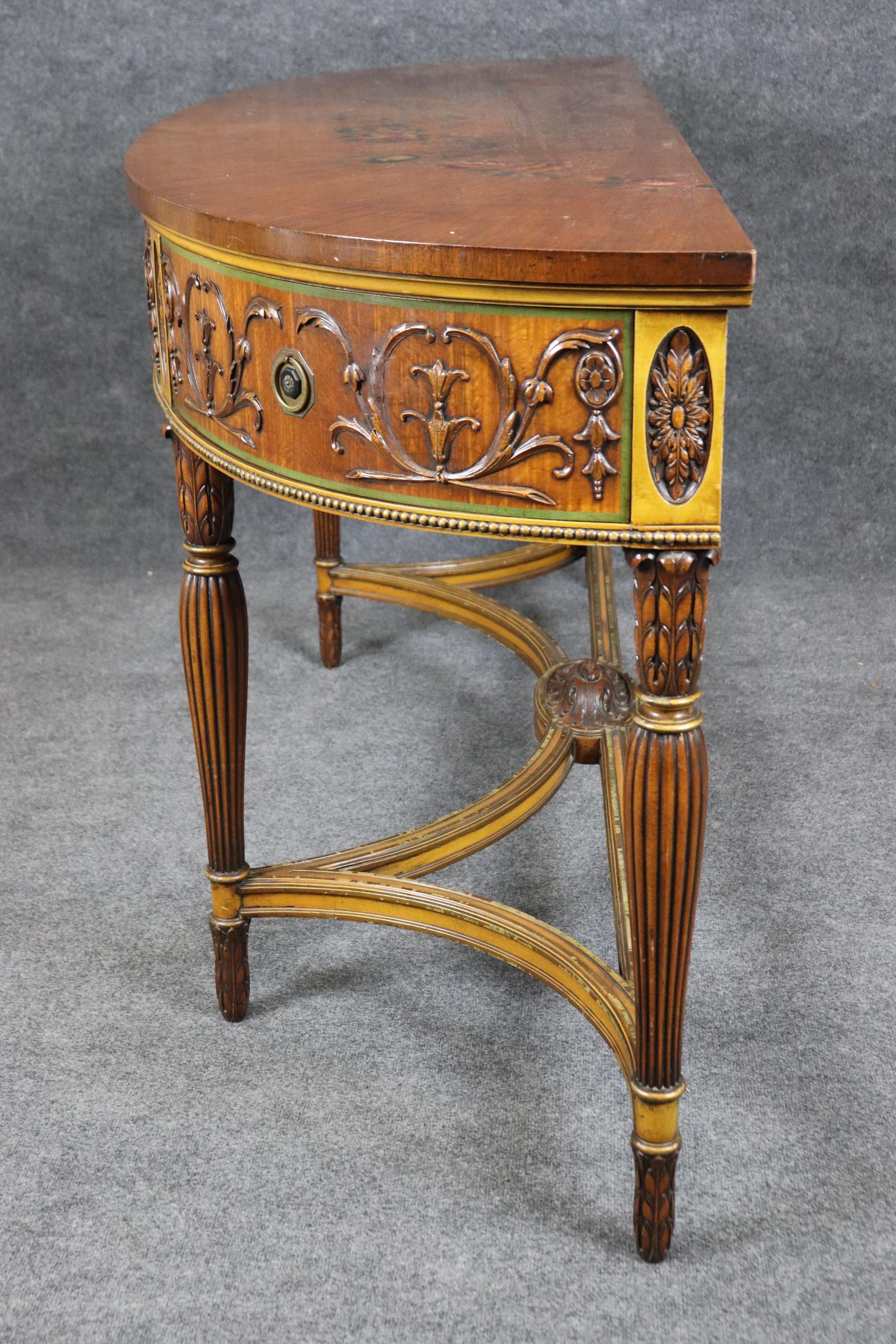 Anglais Enfilade Demilune extrêmement grand en bois de citronnier peint par Adams en vente