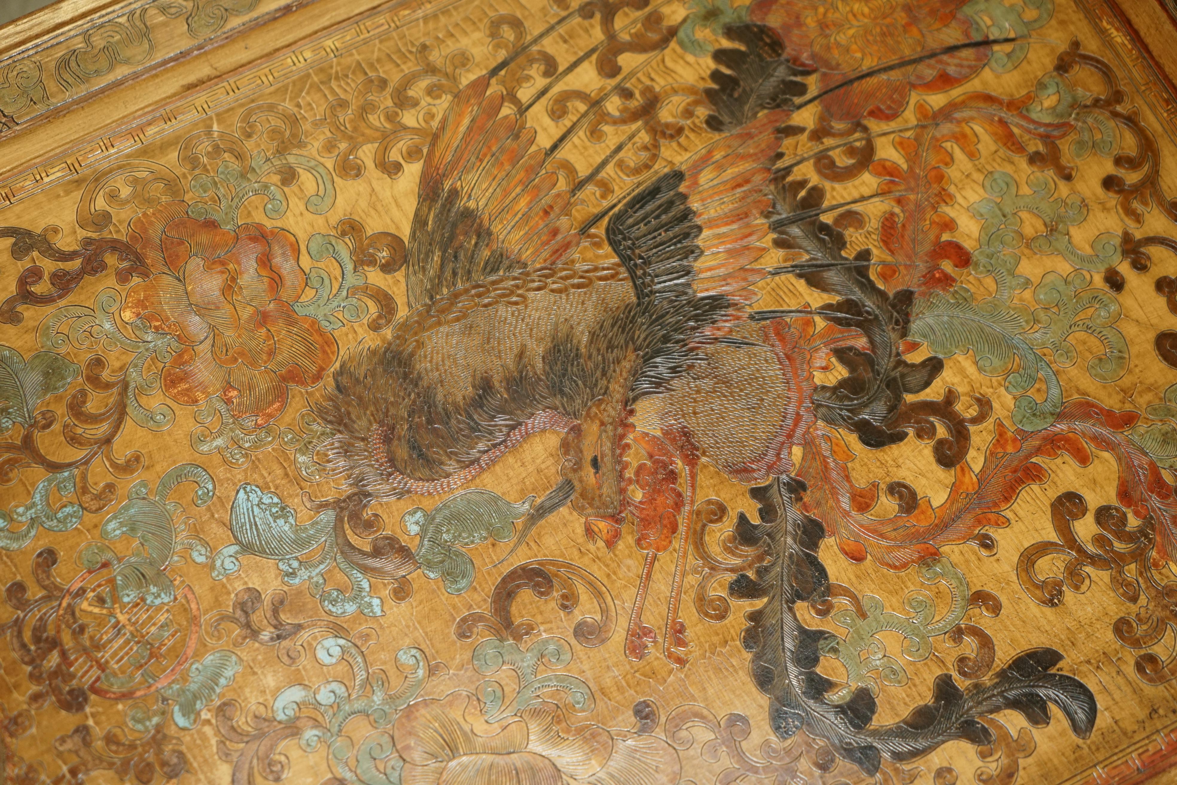 EXTREMELY ORNATE GILT & LACQUERED CHiNESE DRAGON CHINOISERIE OPIUM COFFEE TABLE For Sale 2