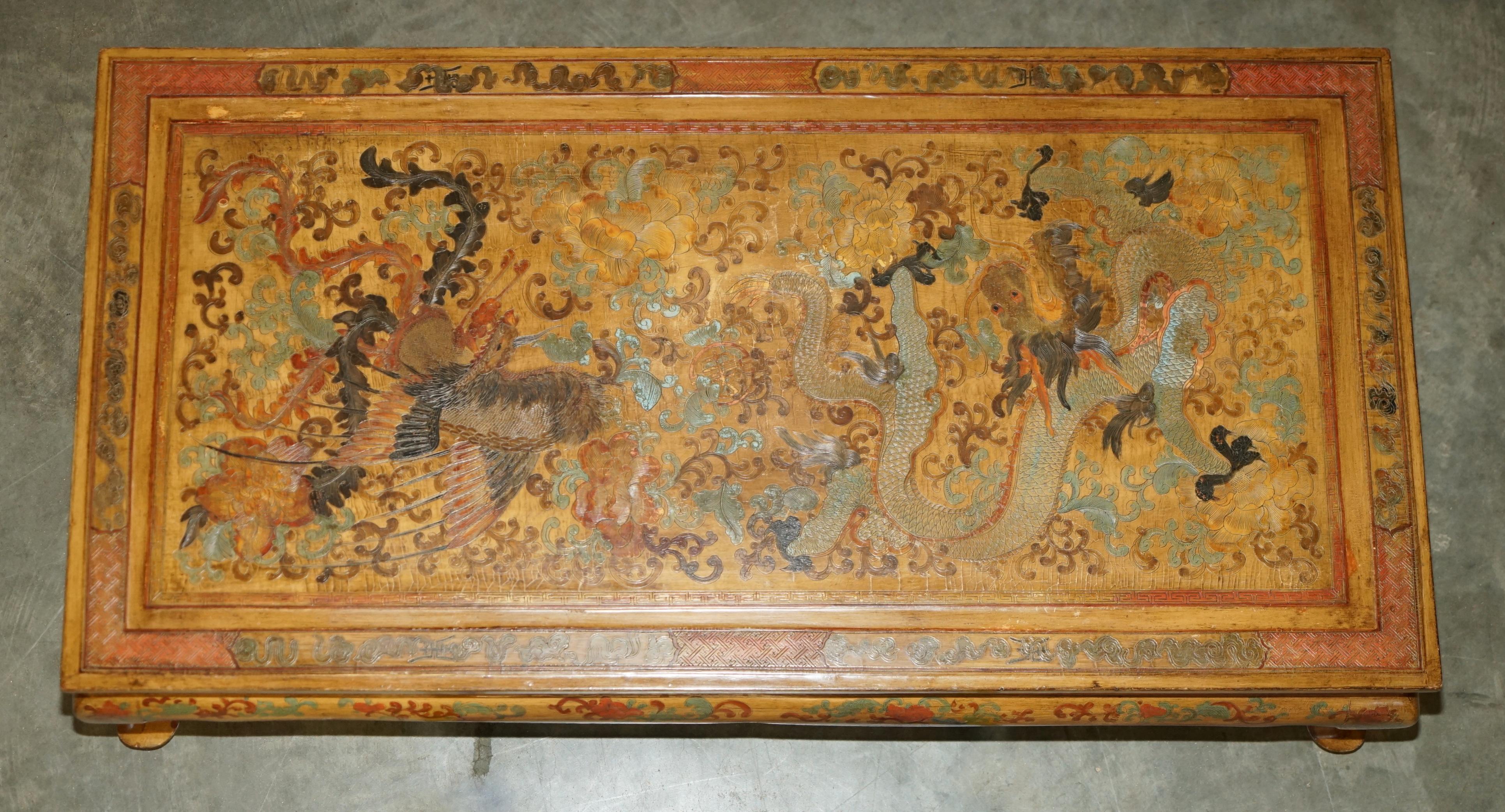 Chinese EXTREMELY ORNATE GILT & LACQUERED CHiNESE DRAGON CHINOISERIE OPIUM COFFEE TABLE For Sale
