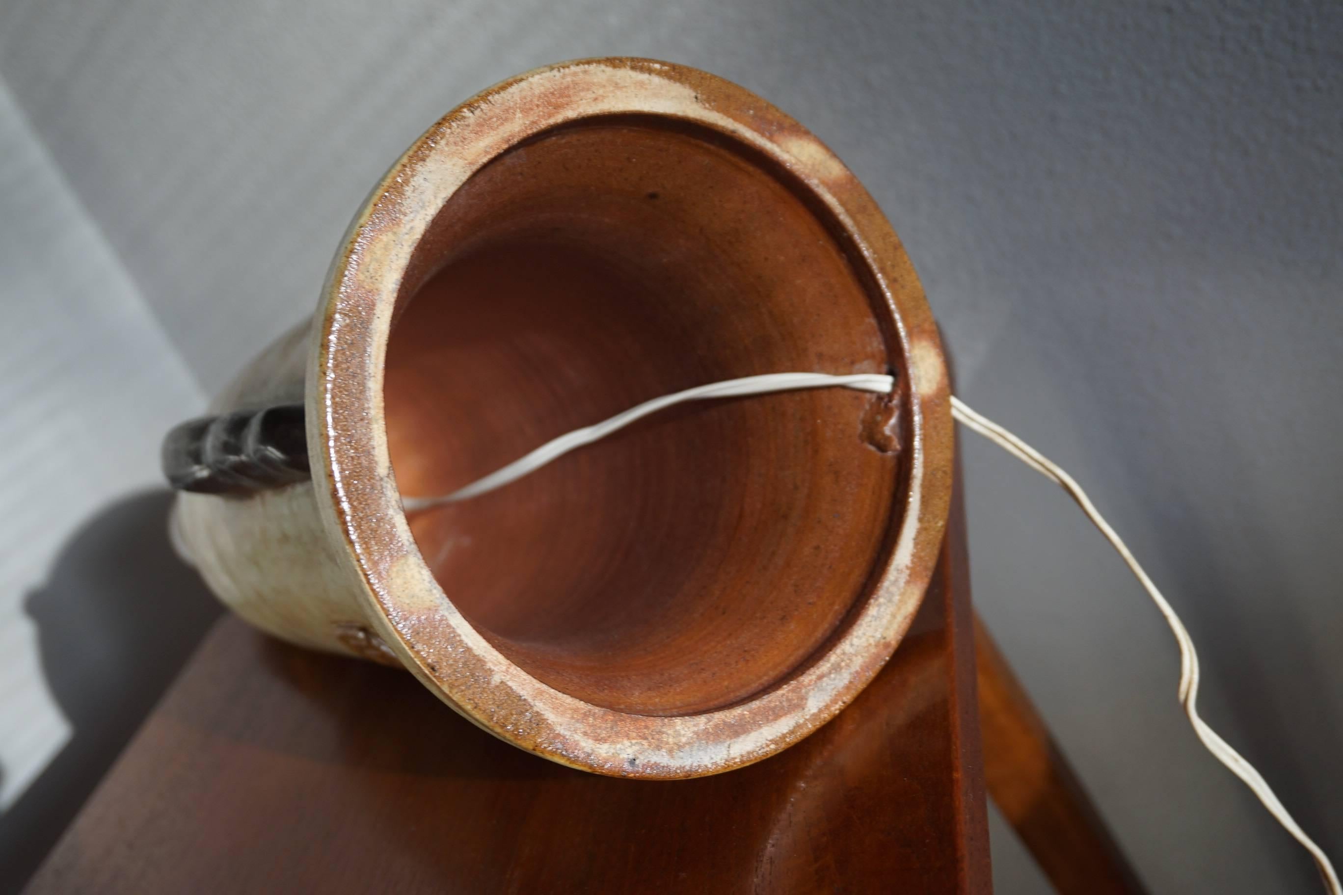 Extremely Rare & Mint Condition Ceramic / Earthenware Martini Bottle Table Lamp For Sale 4