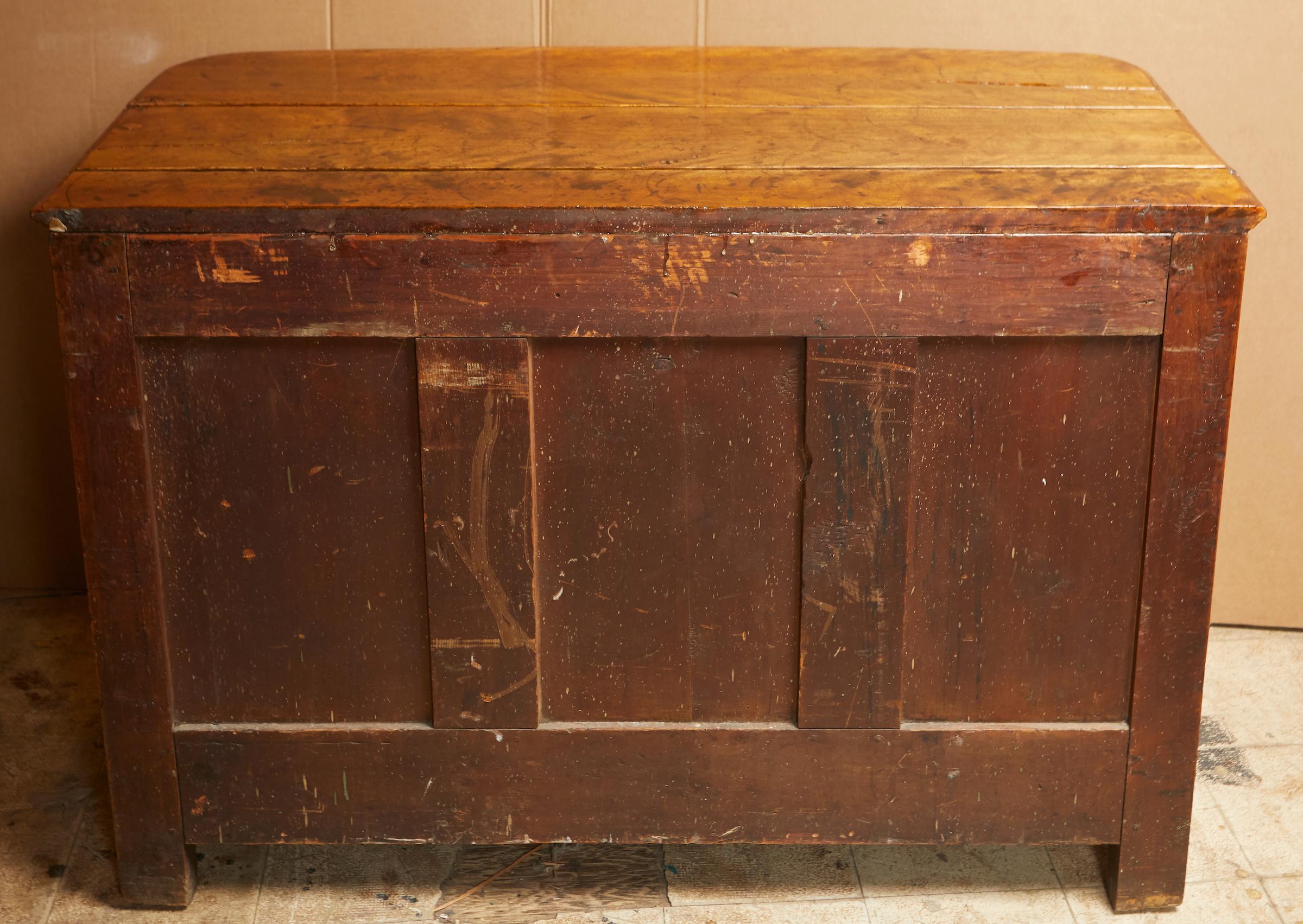 Extremely Rare Bird's-Eye Maple Regence Style French Canadian Commode 13