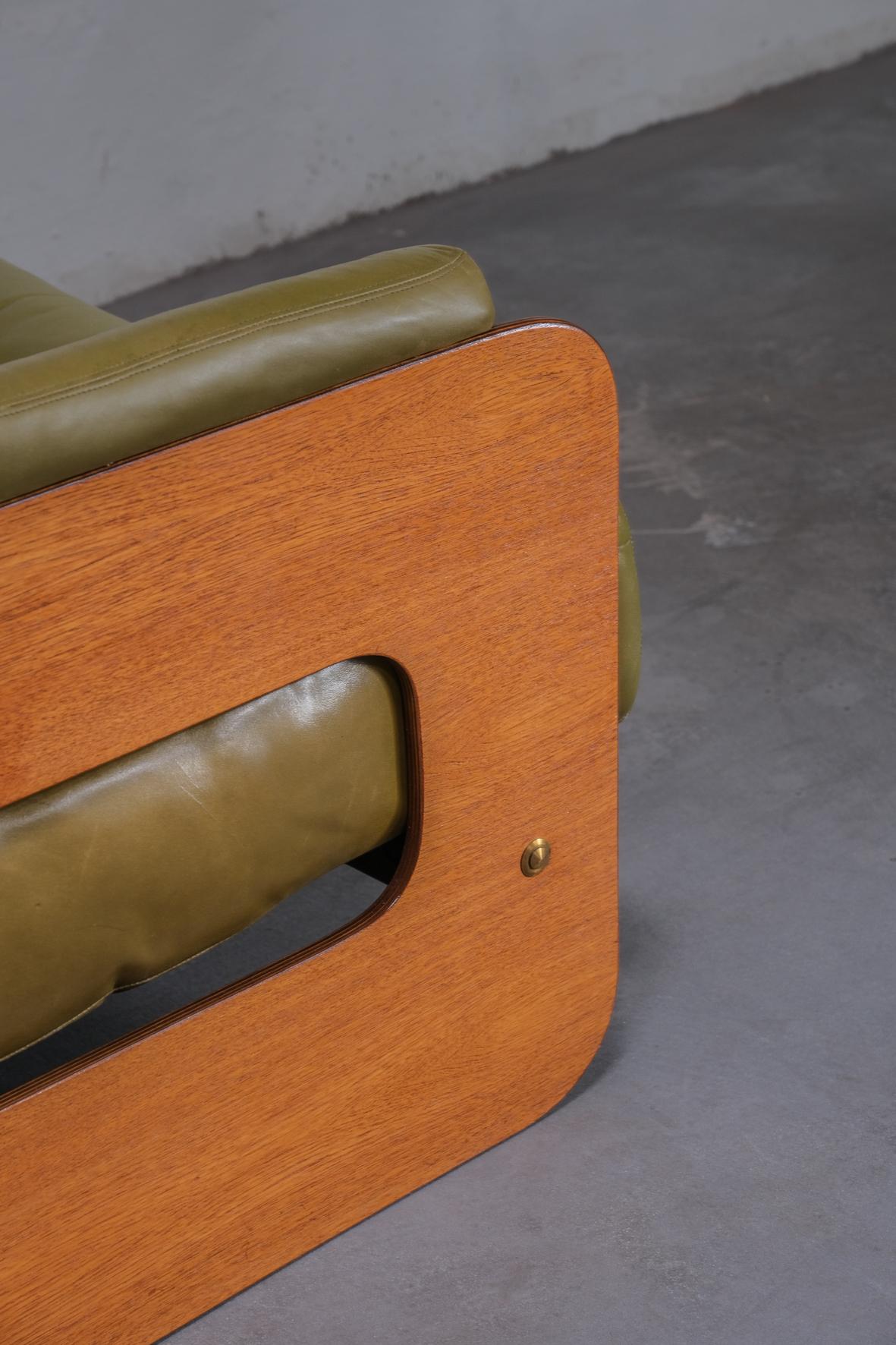 Extremely Rare 2 x 1 Seater by Maija Ruoslahti for Sopenkorpi, 1960 In Good Condition In Boom, Vlaams Gewest