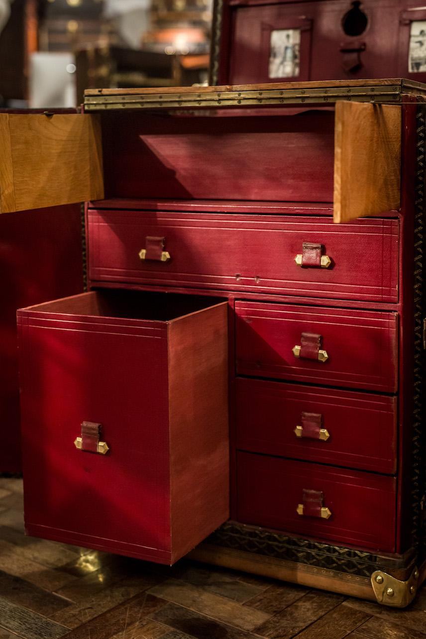 Extremely Rare, 20th Century Arthur Conan Doyle Goyard Desk Trunk For Sale 5