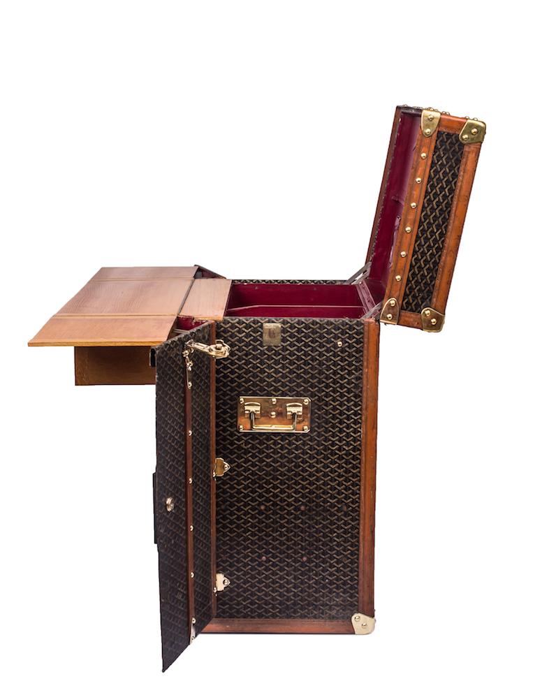 Extremely Rare, 20th Century Arthur Conan Doyle Goyard Desk Trunk For Sale 9
