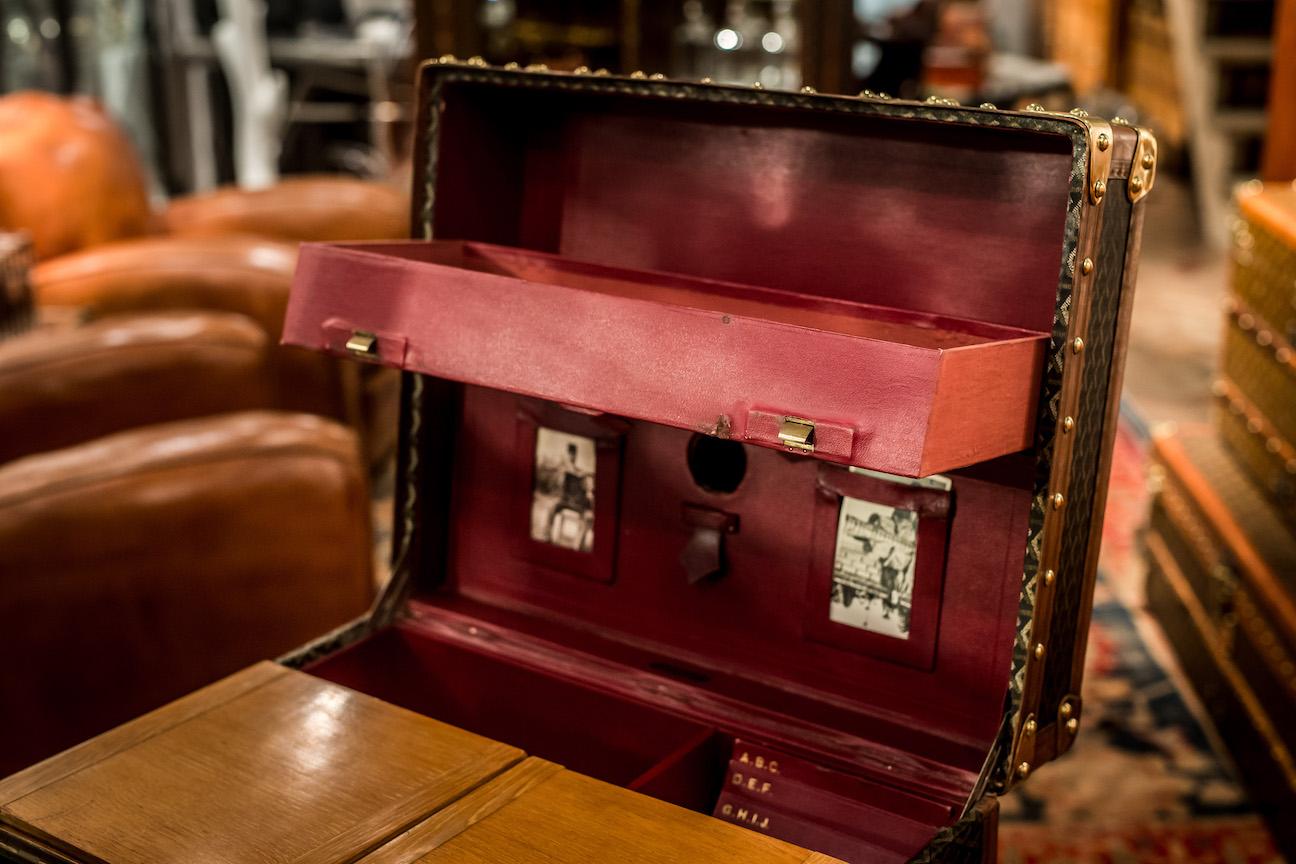 Malle de bureau Arthur Conan Doyle Goyard extrêmement rare du 20ème siècle en vente 3