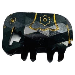 Diamante negro talla elefante extremadamente raro de 5,98 quilates