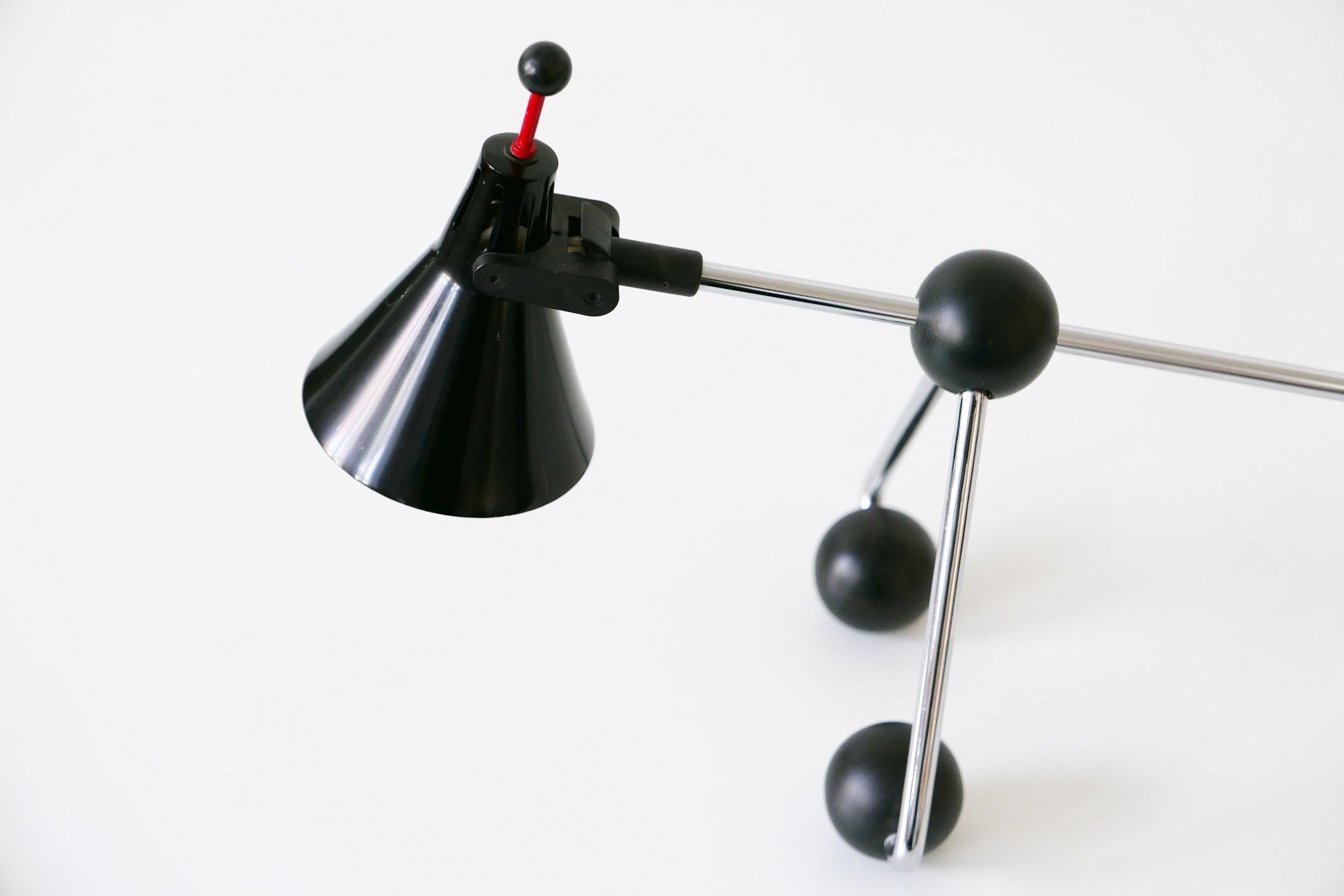 Extrêmement rare lampe de table réglable de style moderne du milieu du siècle par Otto Kolb:: 1970 en vente 7