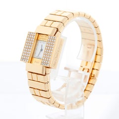 Extremely Rare And Collectable Van Cleef & Arpels Domino 39 Ladies Yellow Gold D