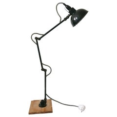 Extremely Rare Articulated Bauhaus Workshop Wall Lamp or Task Light, 1920s