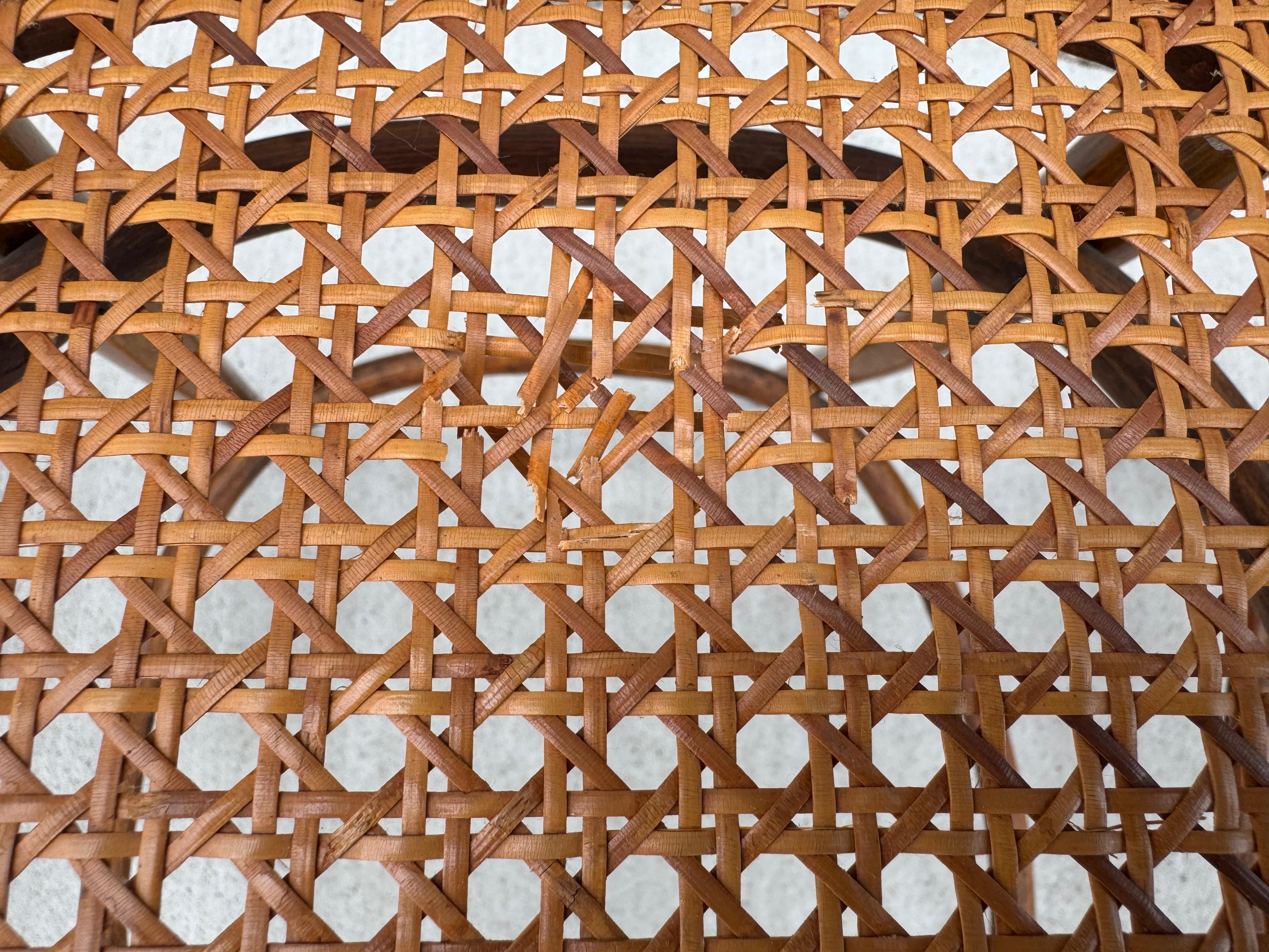 Äußerst seltene Bugholzhocker #18.5 von Michael Thonet, Wien 1920er Jahre im Angebot 3