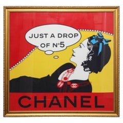 Écharpe « Drop Of No.5 » de Chanel extrêmement rare dans un cadre doré