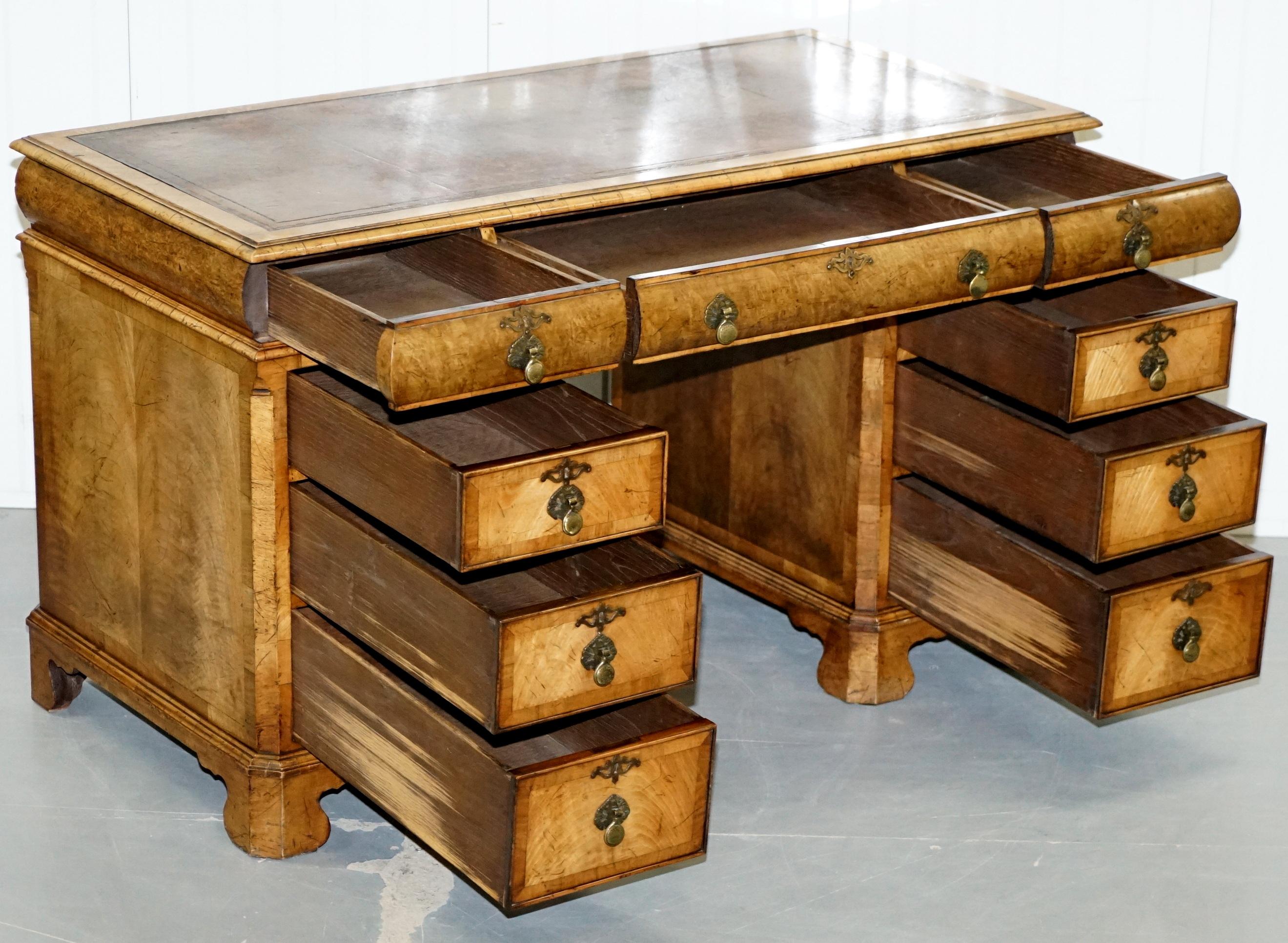 Extremely Rare circa 1815 Regency Solid Burr Walnut Cushion Drawer Pedestal Desk 10
