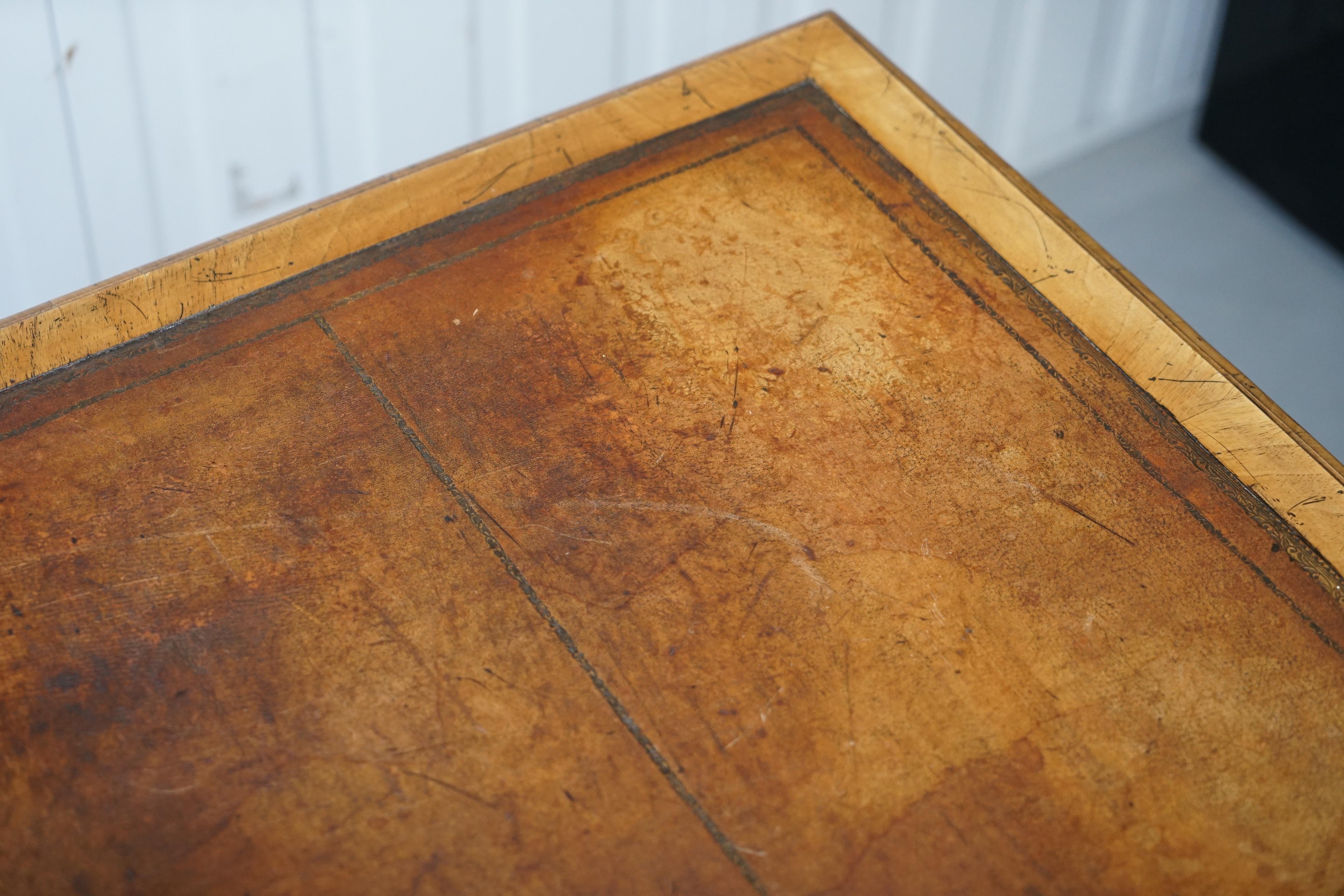 Early 19th Century Extremely Rare circa 1815 Regency Solid Burr Walnut Cushion Drawer Pedestal Desk