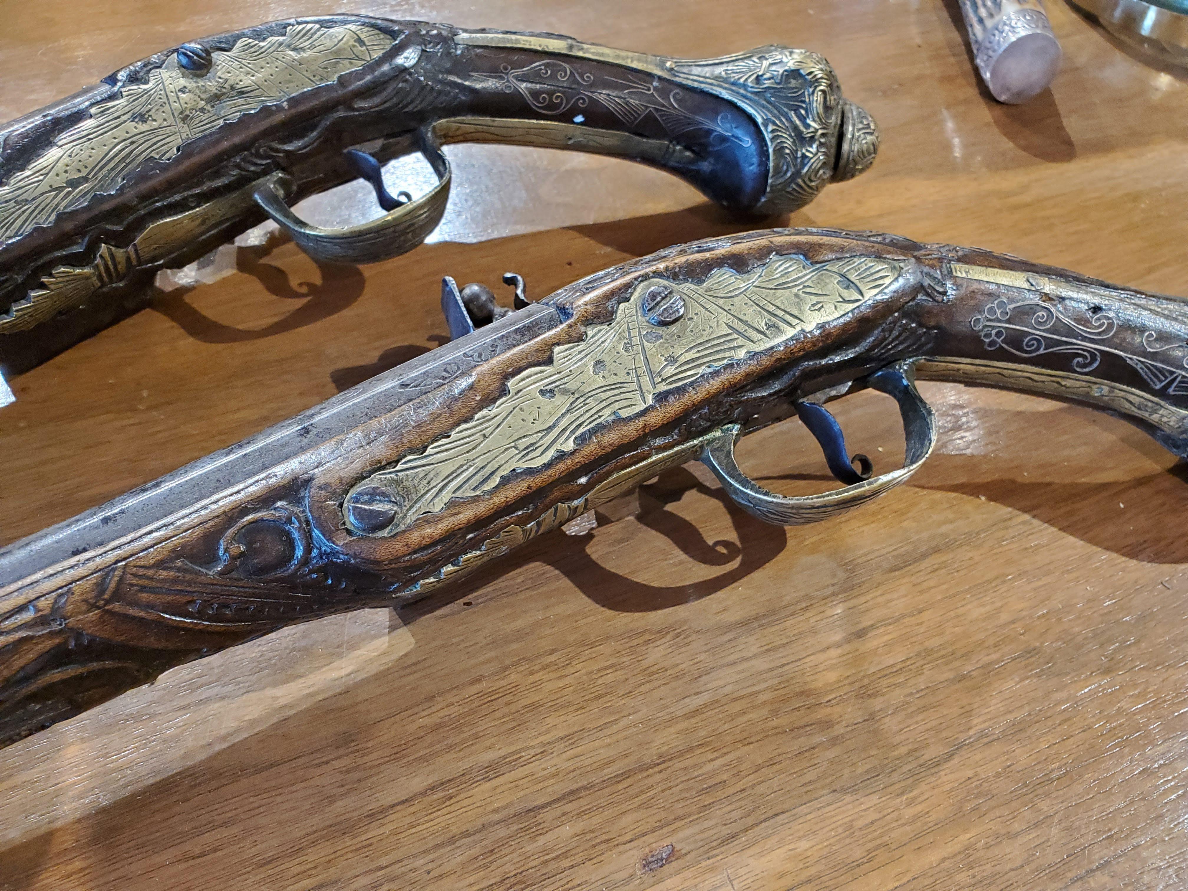 Extremely Rare Early 18th Century Turkish Flintlock Pistols 1