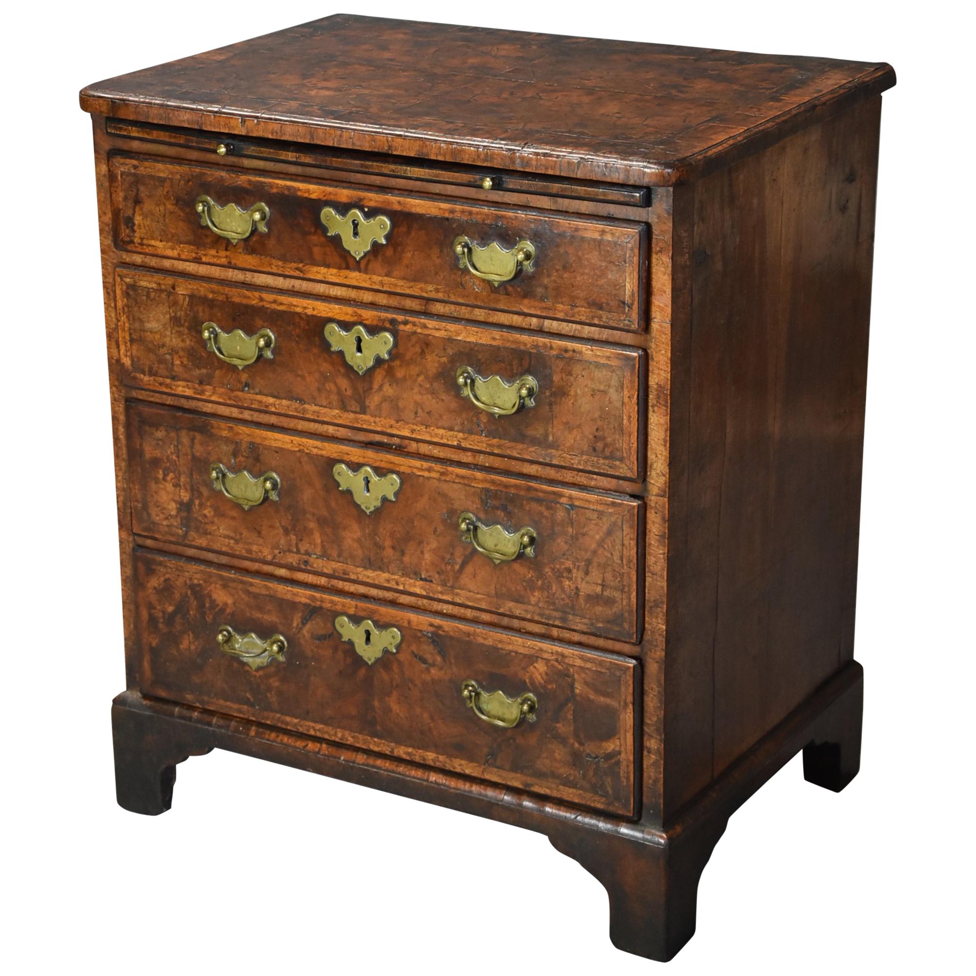 Extremely Rare Early 18th Century Walnut Chest of Drawers in Untouched Condition For Sale