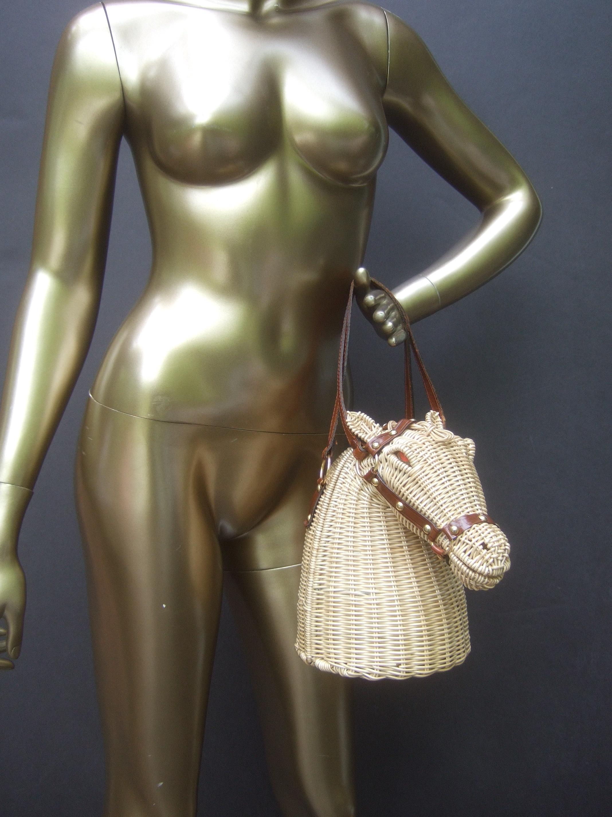 Extremely Rare Figural Wicker Artisan Horse Design Handbag c 1970 In Good Condition In University City, MO