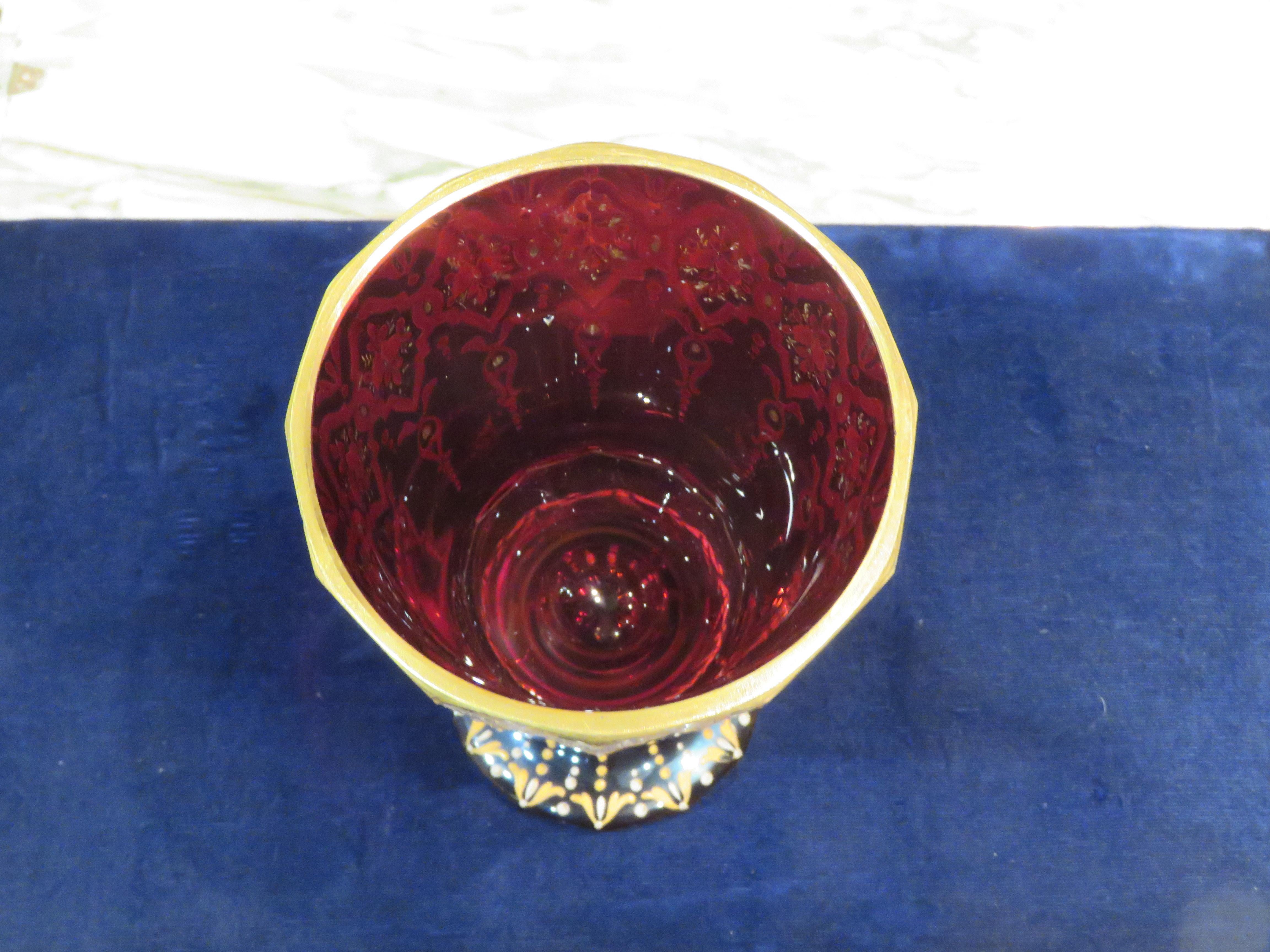 Extremely Rare Important 19th C Cranberry Gold White Floral Glass Goblet In Good Condition For Sale In New York, NY