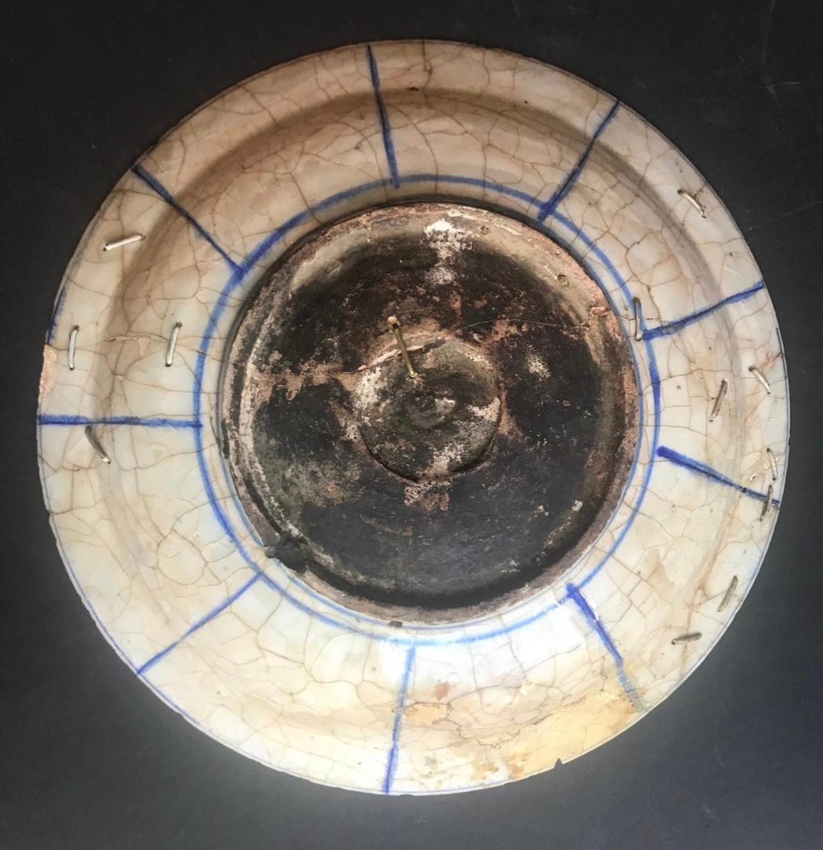 Extremely Rare Islamic Safavid Blue and White Large Dish Persian 16th Century. For Sale 6