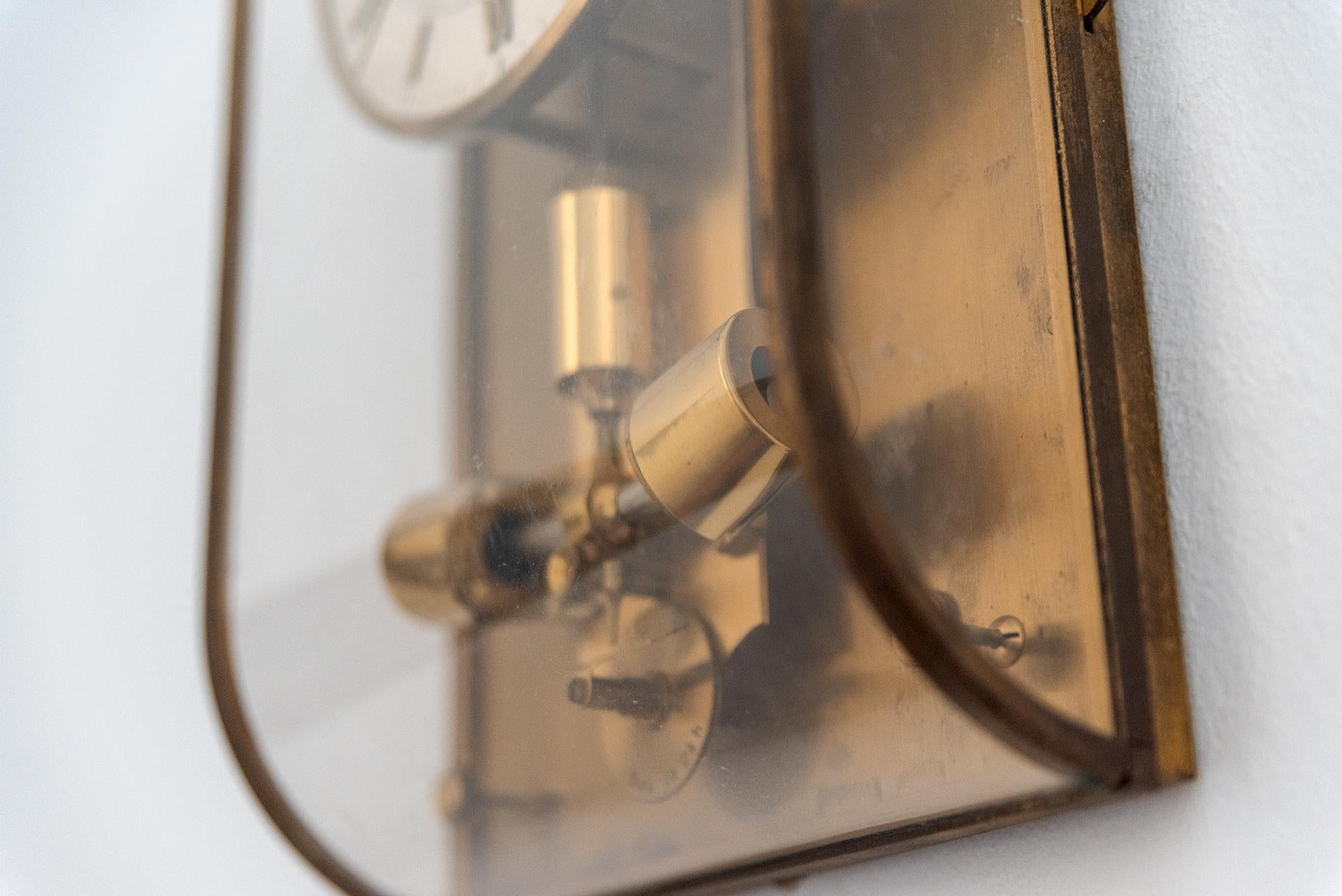 Milieu du XXe siècle JUNGHANS ATO WALL CLOCK Allemagne des années 1930 en vente