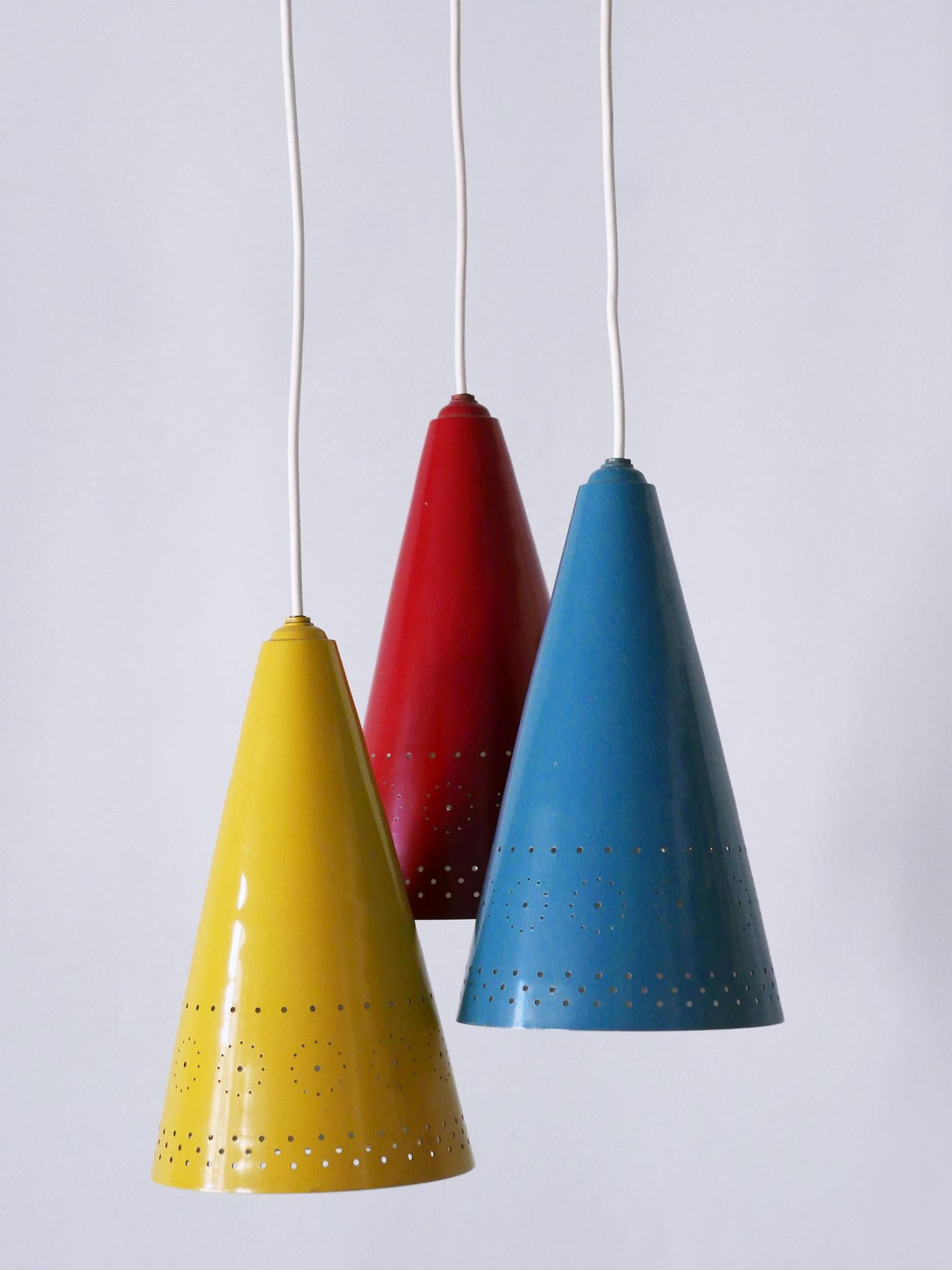 Extremely Rare & Lovely Mid Century Modern Cascading Pendant Lamp Germany 1960s In Good Condition For Sale In Munich, DE