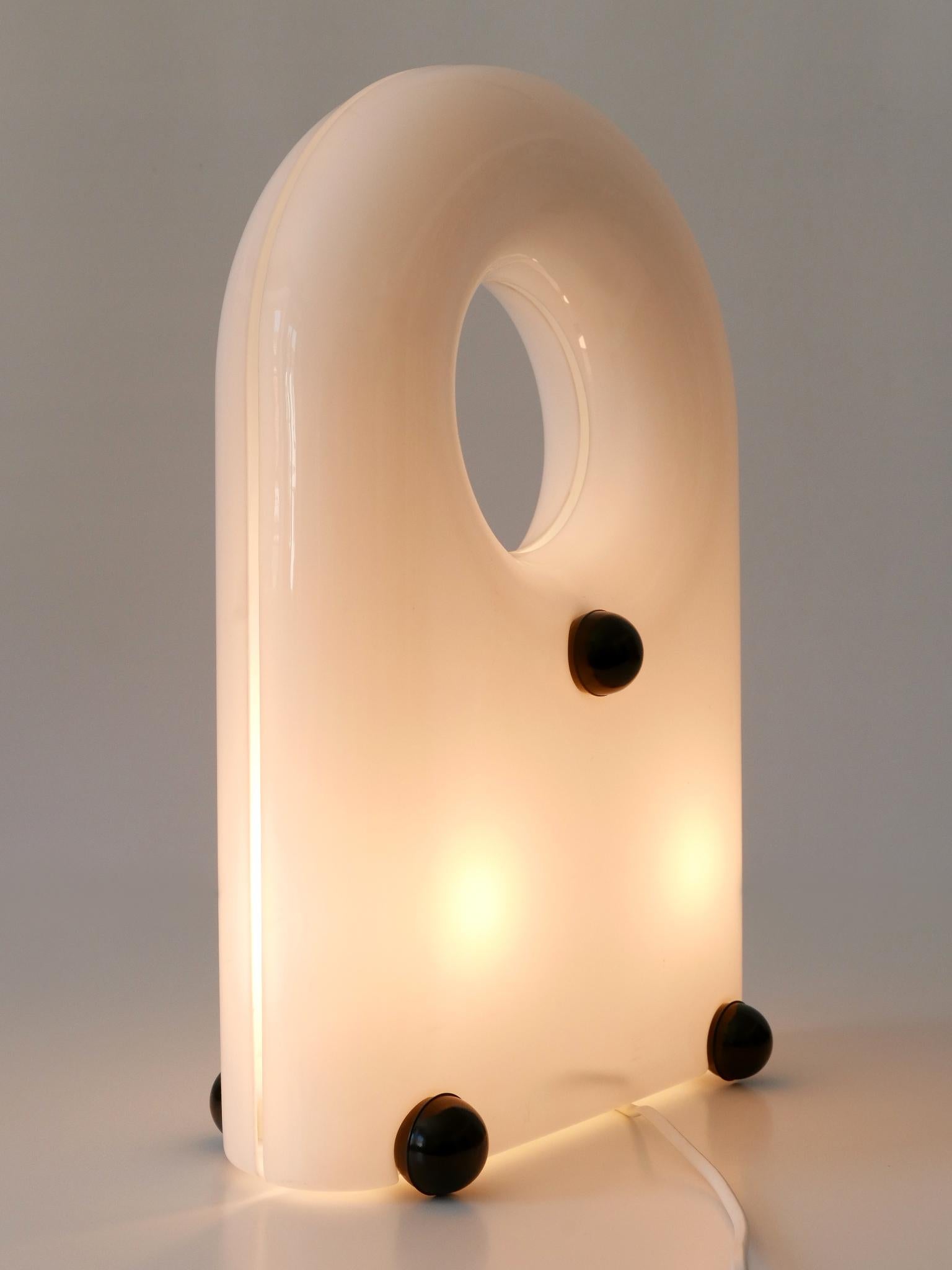 Extremely Rare Lucite Table Lamp or Floor Light by Elio Martinelli 1969 Italy For Sale 6