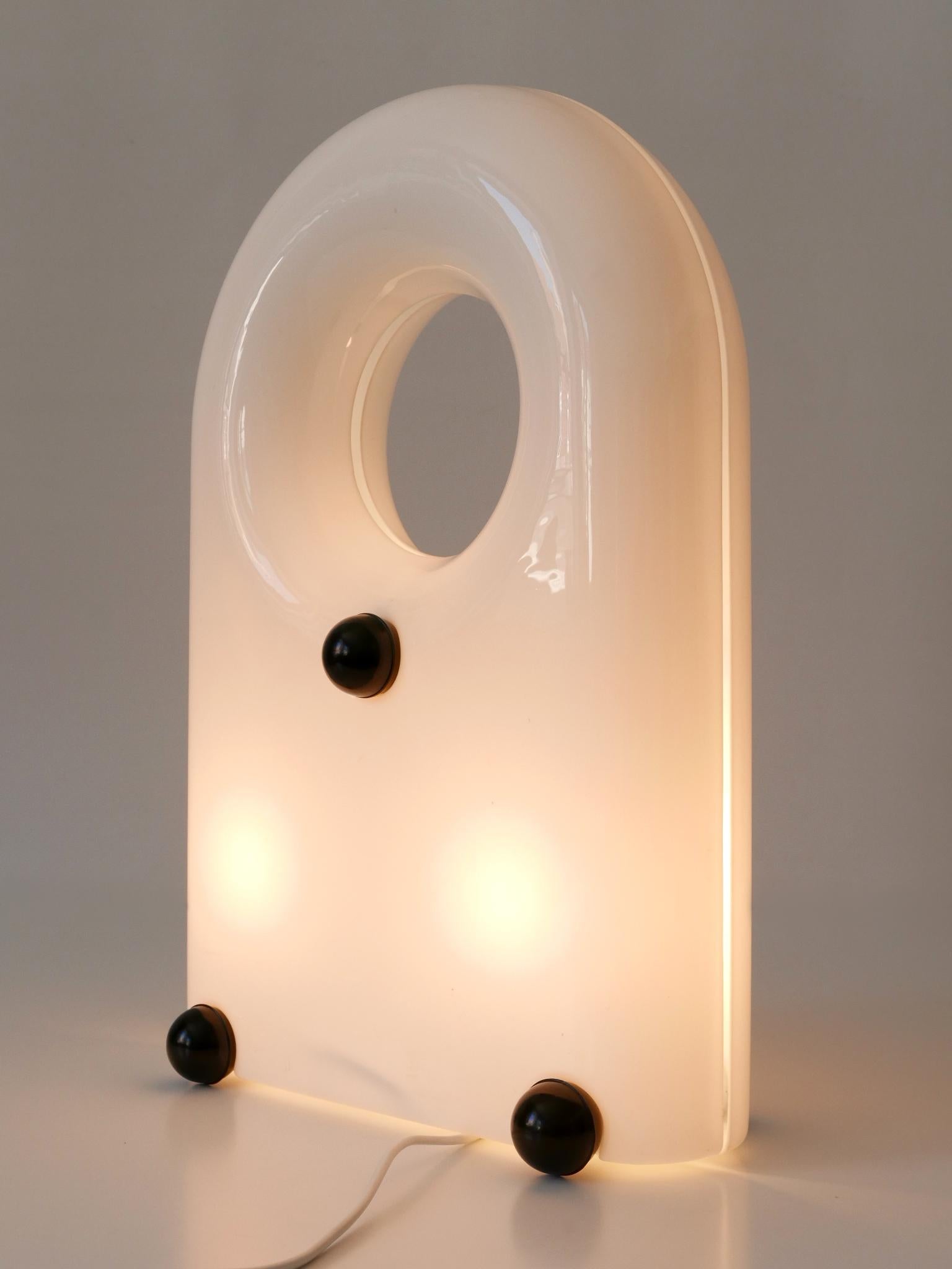 Extremely Rare Lucite Table Lamp or Floor Light by Elio Martinelli 1969 Italy For Sale 8