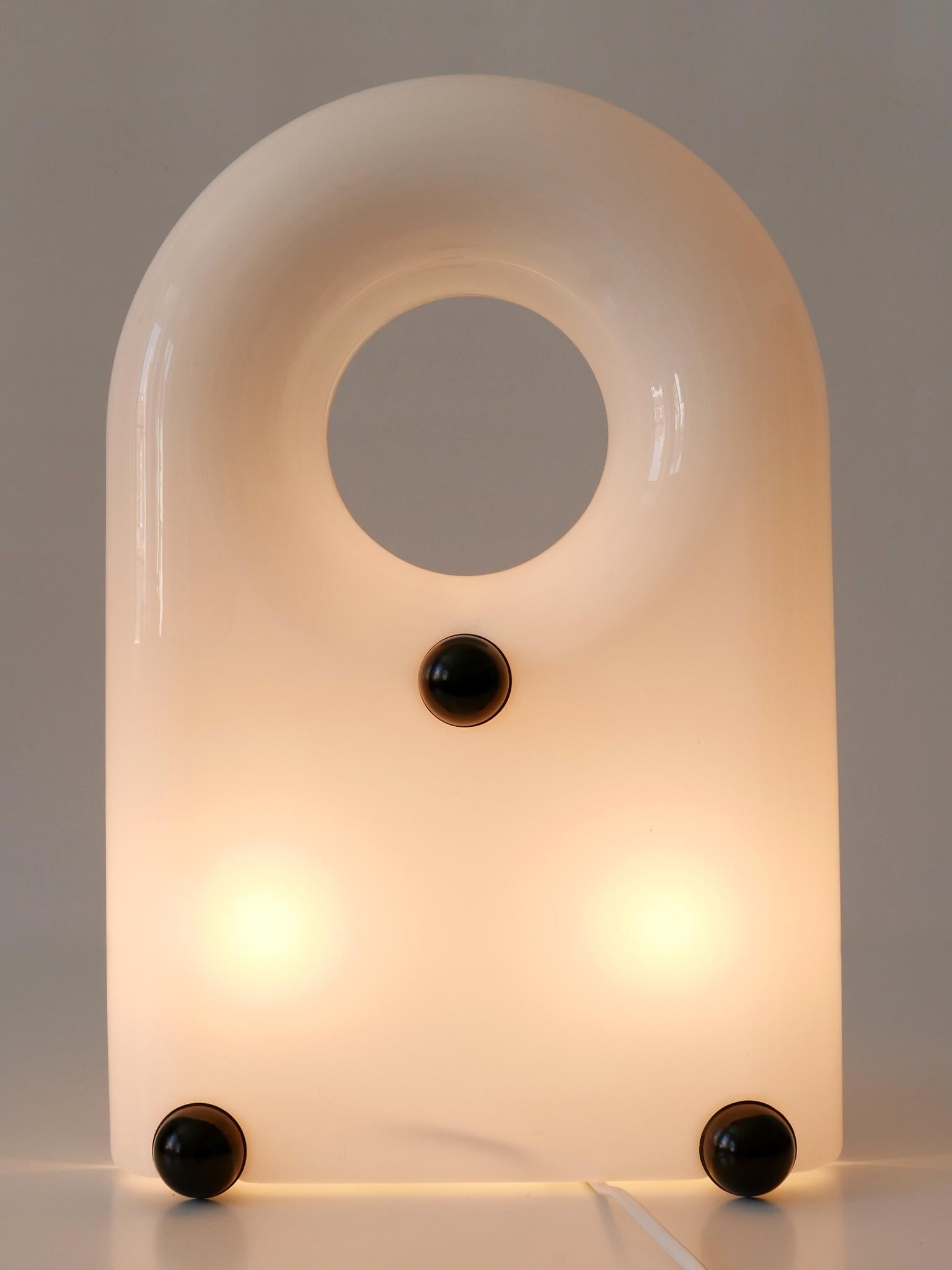 Extremely Rare Lucite Table Lamp or Floor Light by Elio Martinelli 1969 Italy For Sale 10
