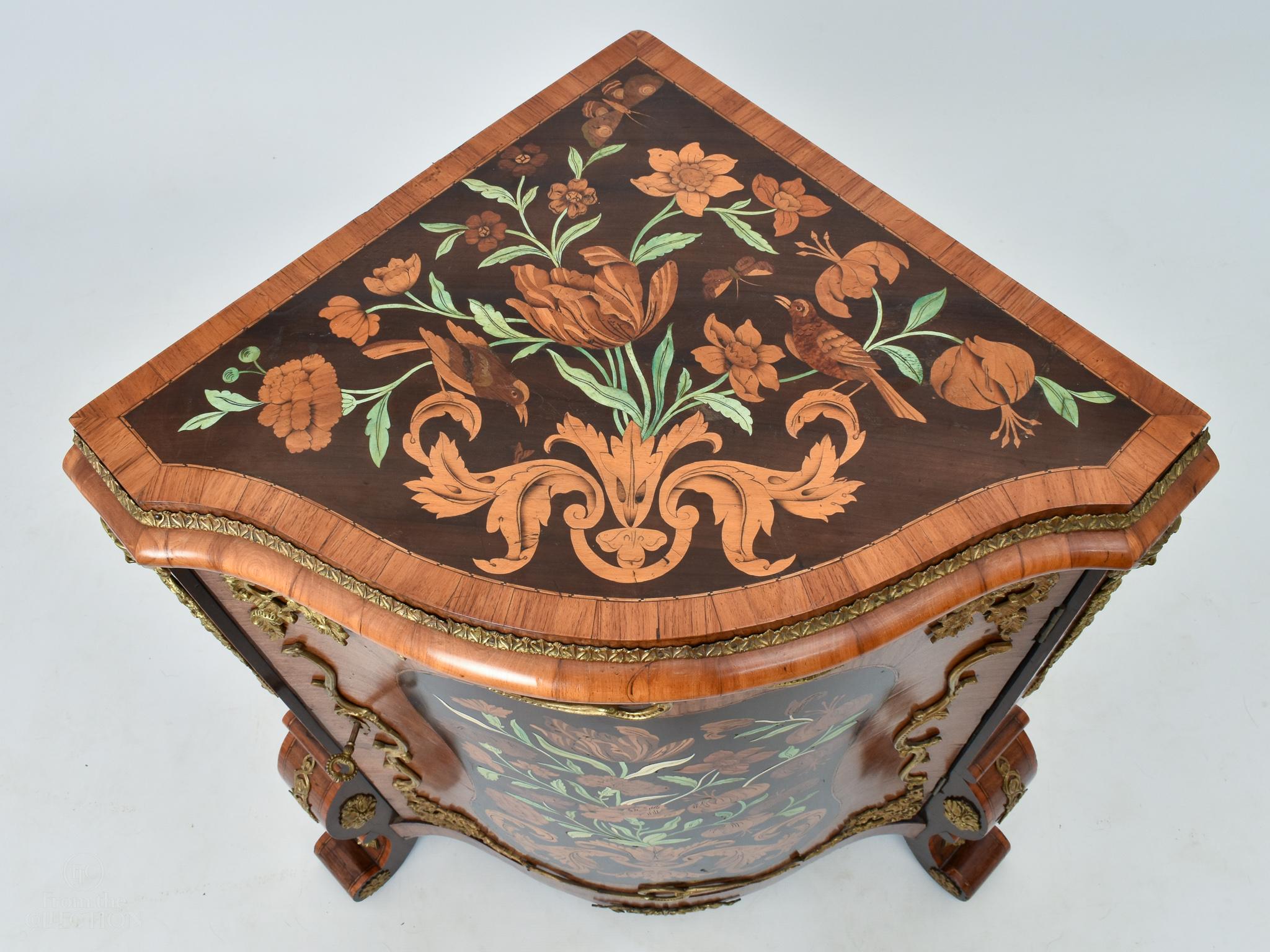 19th Century Extremely Rare Marquetry Corner Cabinets, Ormalu Mount, circa 1880 For Sale