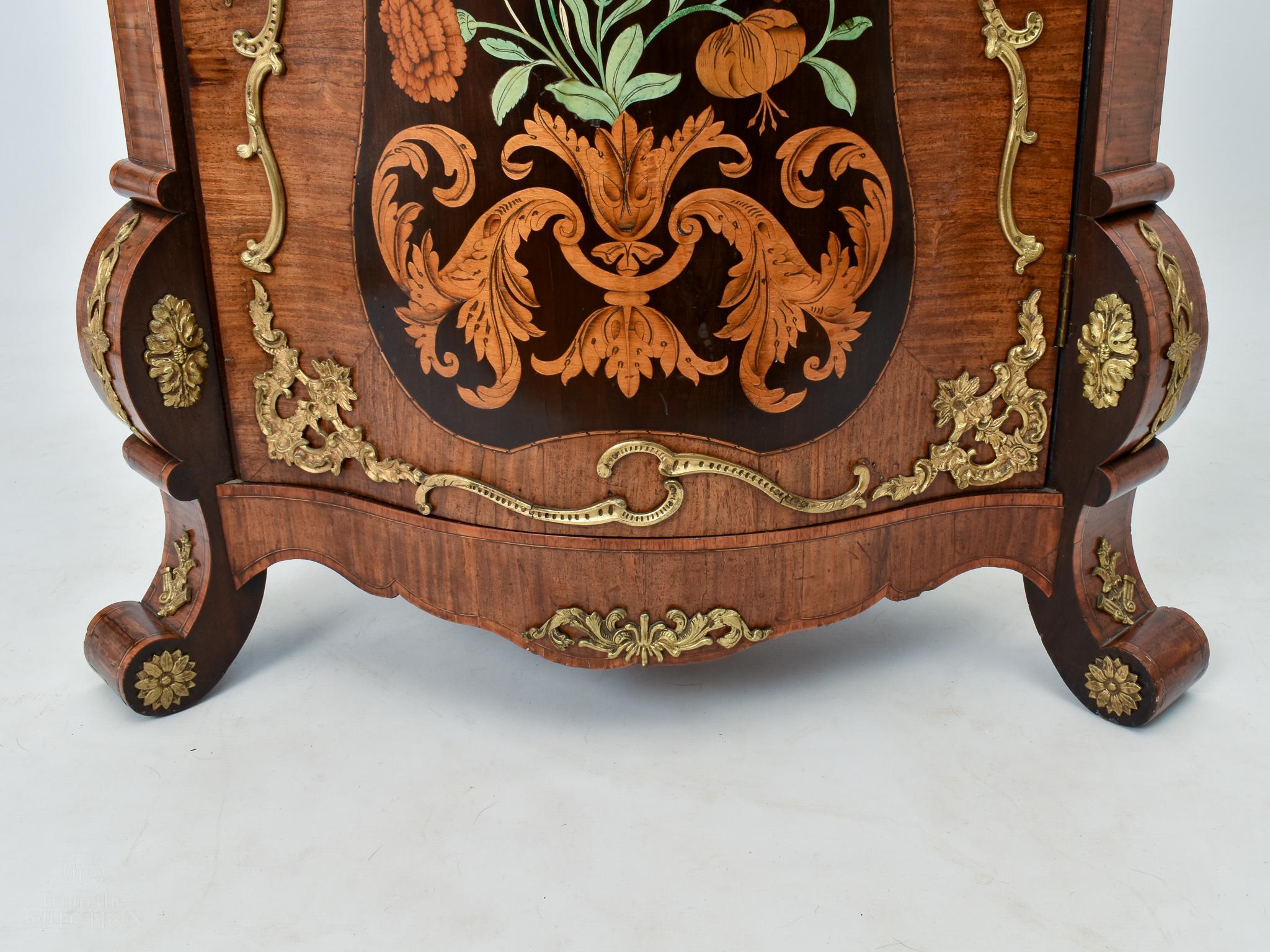 Extremely Rare Marquetry Corner Cabinets, Ormalu Mount, circa 1880 For Sale 1