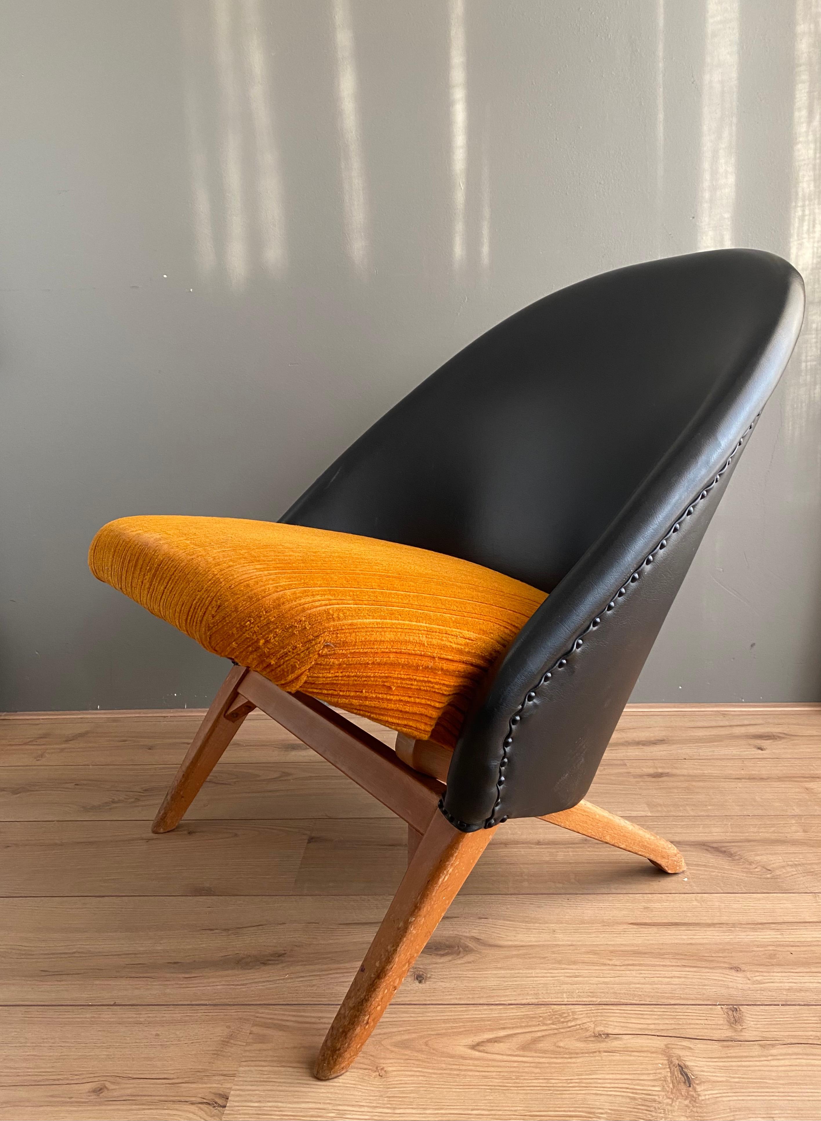 Mid-Century Modern Extremely Rare Midcentury Chair by Theo Ruth for Artifort, 1950s For Sale