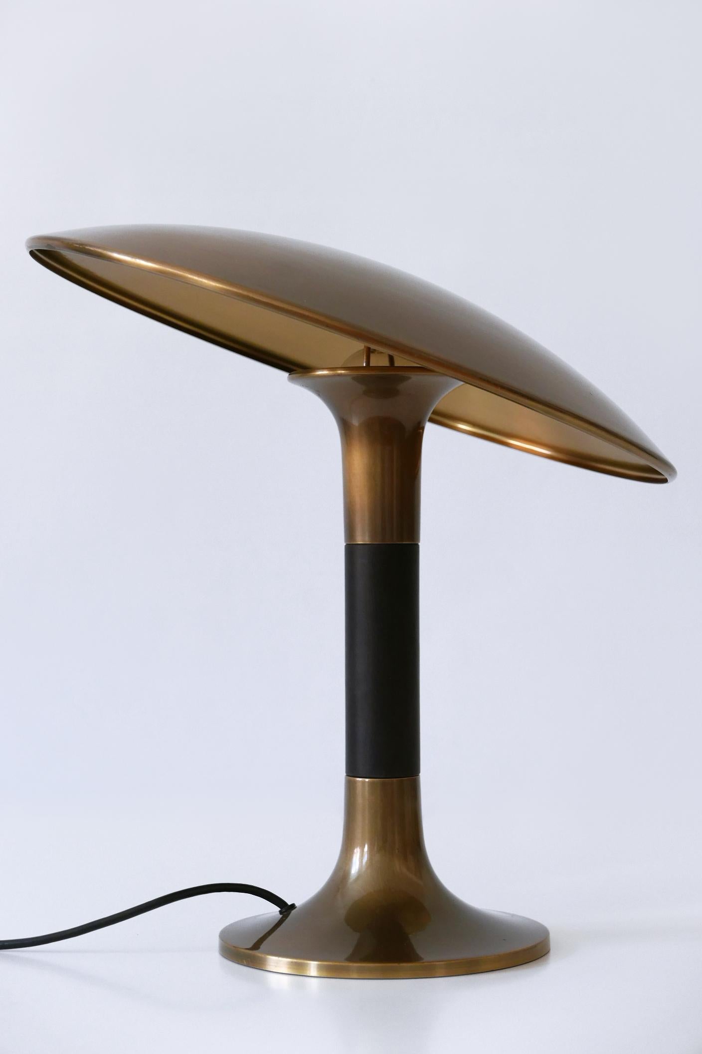 Lampe de table moderne du milieu du siècle dernier extrêmement rare de Florian Schulz, Allemagne, 1960 en vente 8