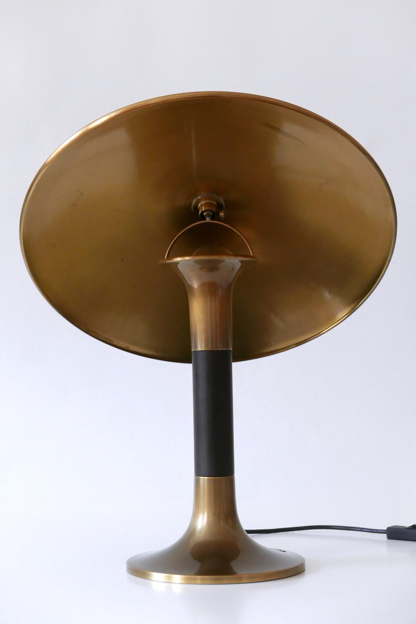 Laiton Lampe de table moderne du milieu du siècle dernier extrêmement rare de Florian Schulz, Allemagne, 1960 en vente