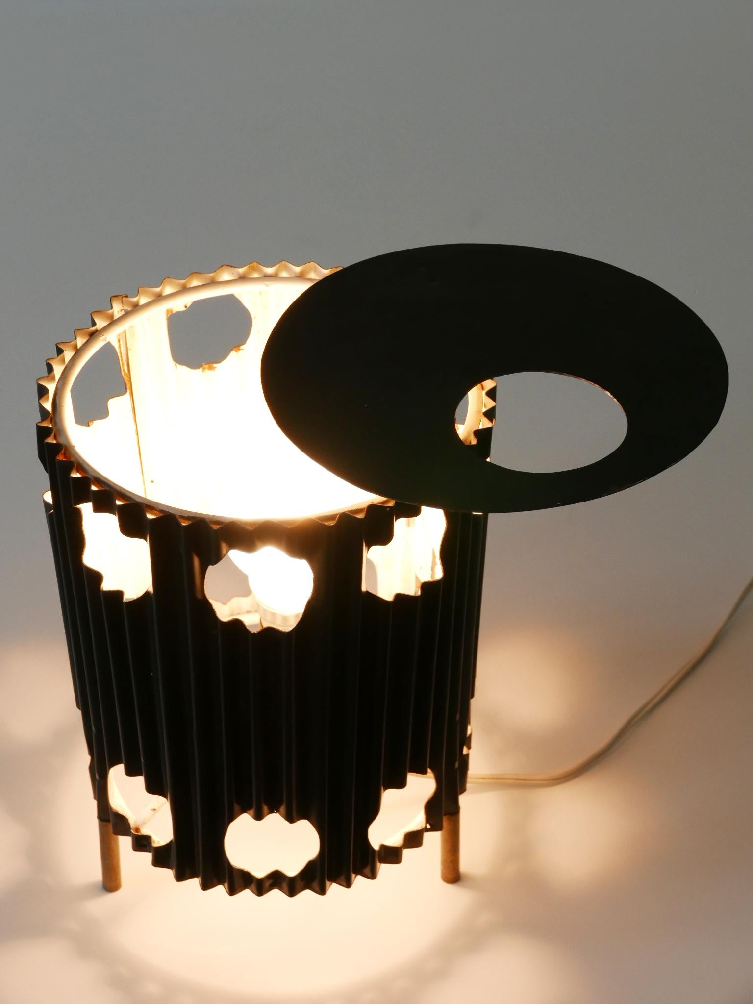 Rarissime lampe de table 'Java' de Mathieu Matégot 1950s, Modernity Mid-Century en vente 2