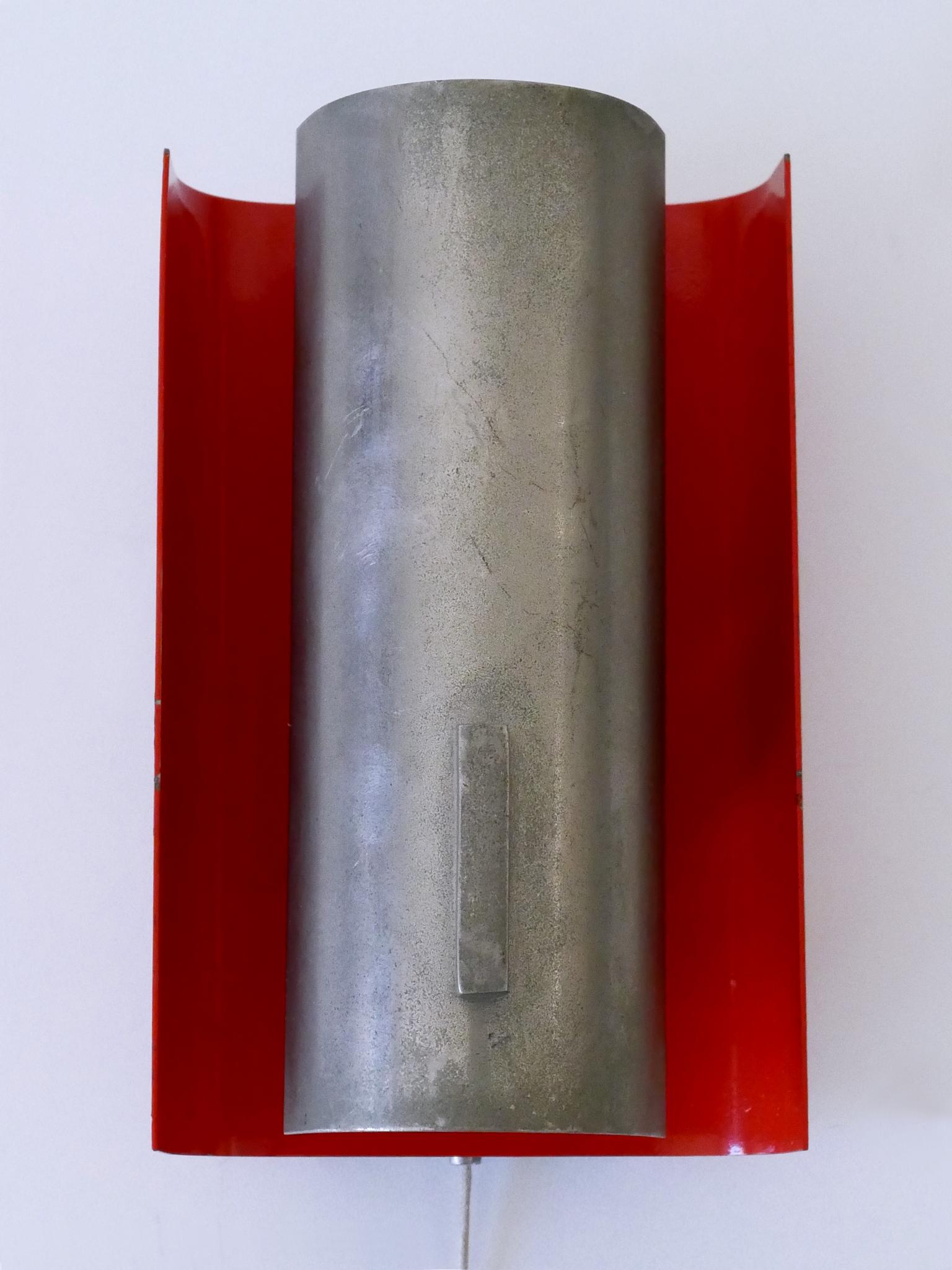 Métal Extrêmement rare applique ou lampe murale du milieu du siècle par Sölken Leuchten Allemagne années 1960 en vente