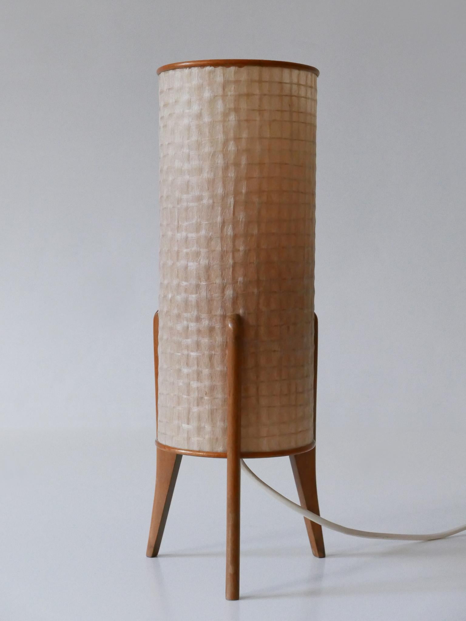 Mid-Century moderno Rarissima lampada da tavolo minimalista Mid-Century Modern Germania 1960s in vendita