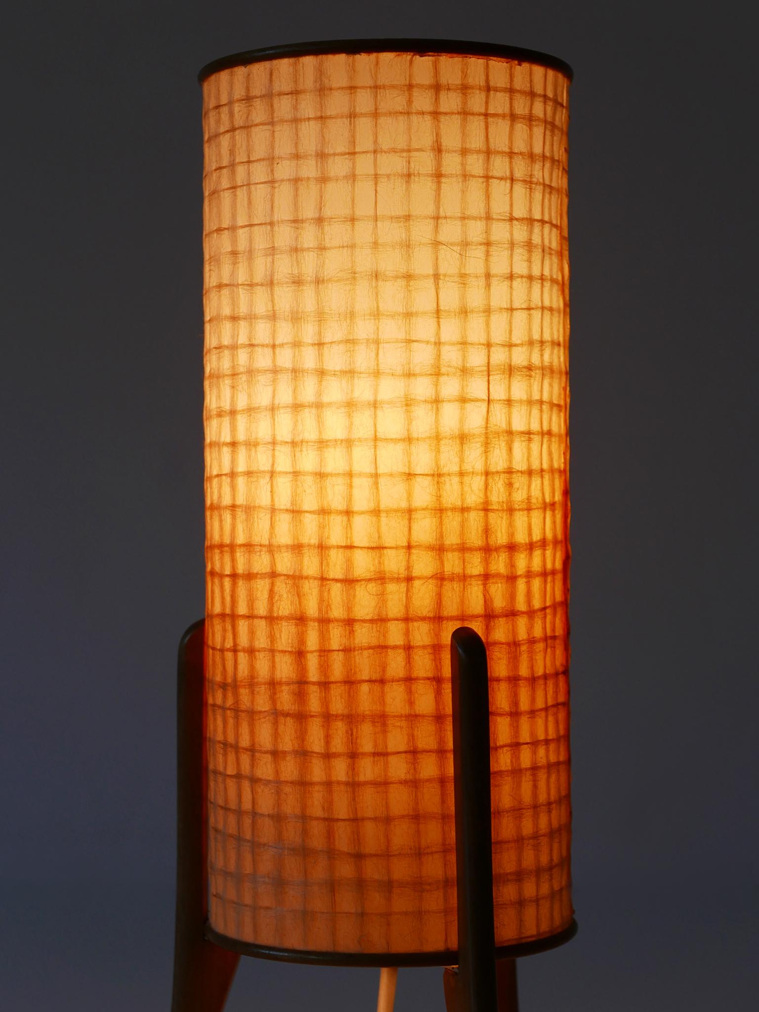 Metallo Rarissima lampada da tavolo minimalista Mid-Century Modern Germania 1960s in vendita