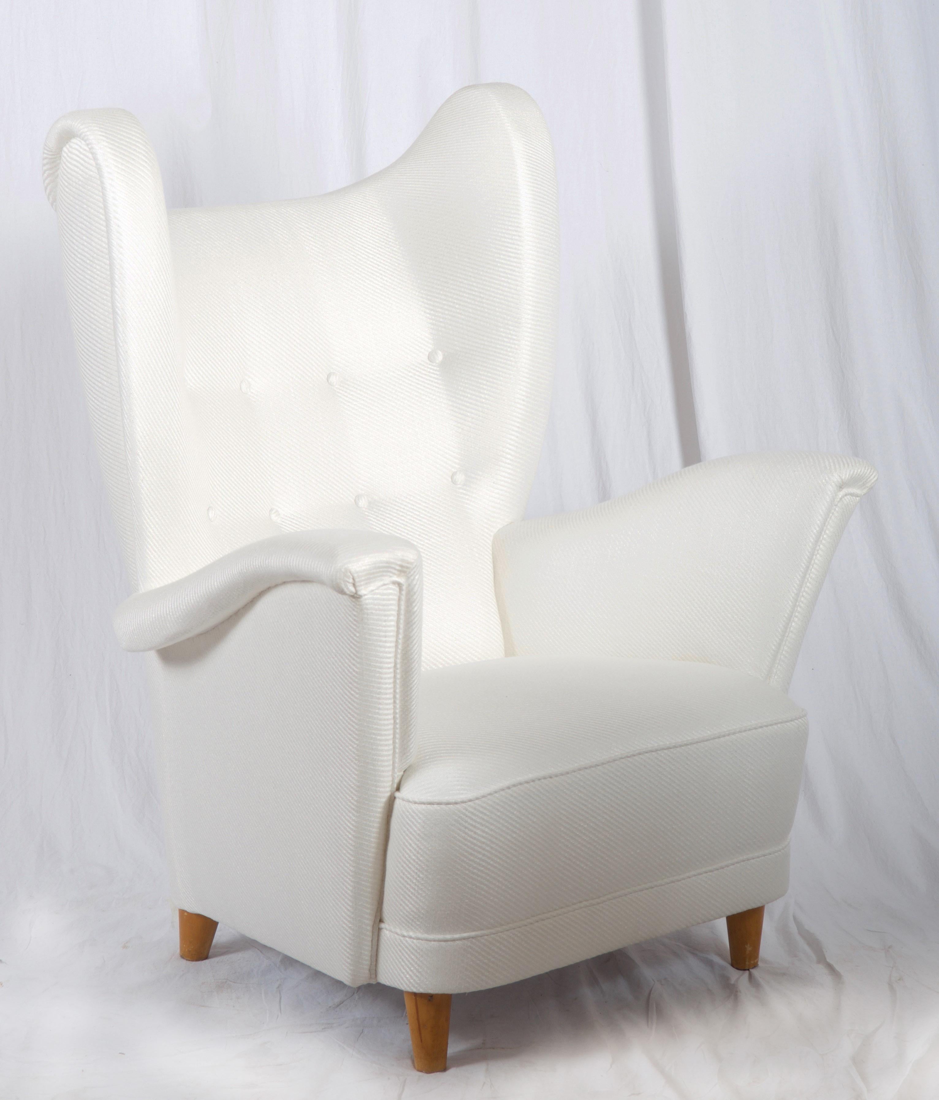 Extremely Rare Otto Schulz Wingback Armchair for Boet, Sweden For Sale 5
