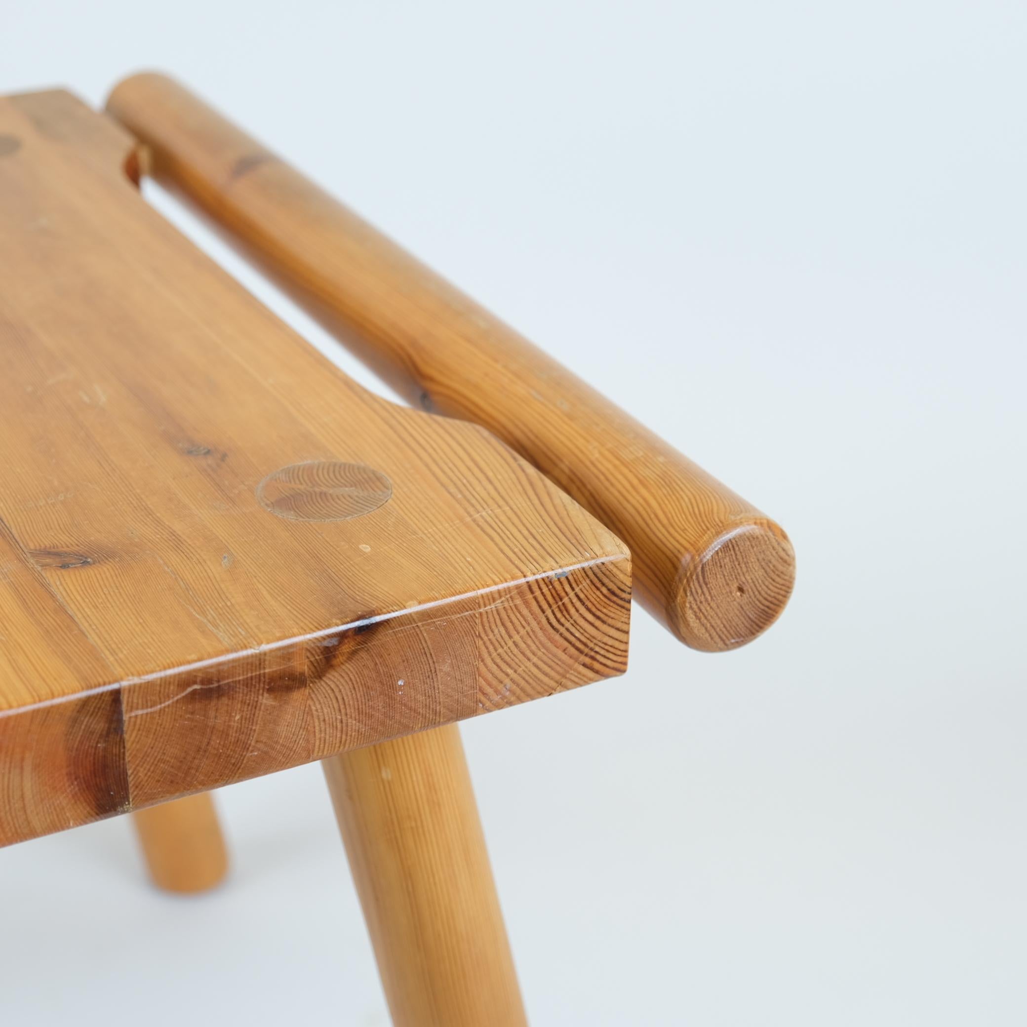 Äußerst seltener Perttu Mentula Sauna / Sport Hocker aus Kiefernholz für Artek, 1960er Jahre im Angebot 2